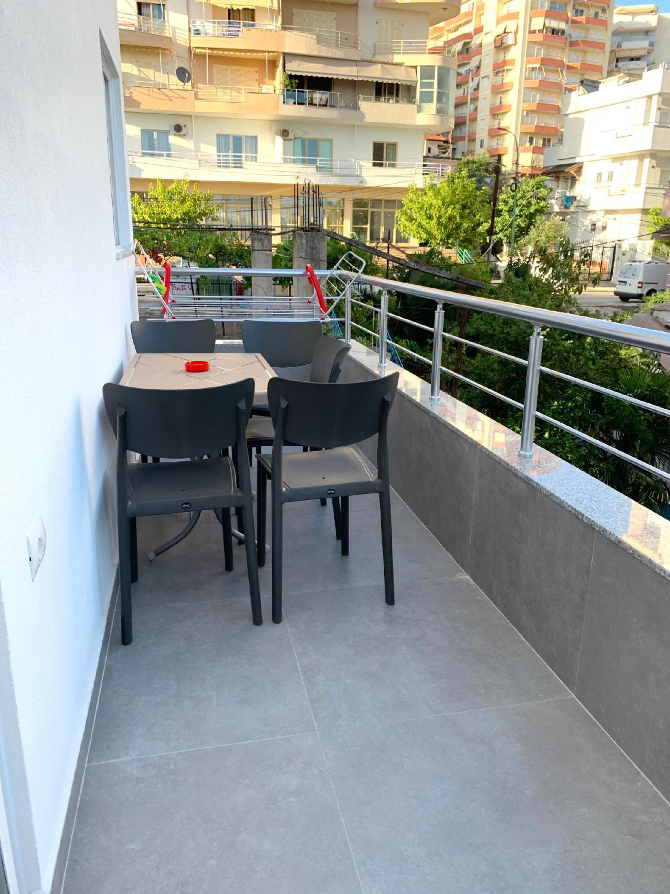 Duka Apts