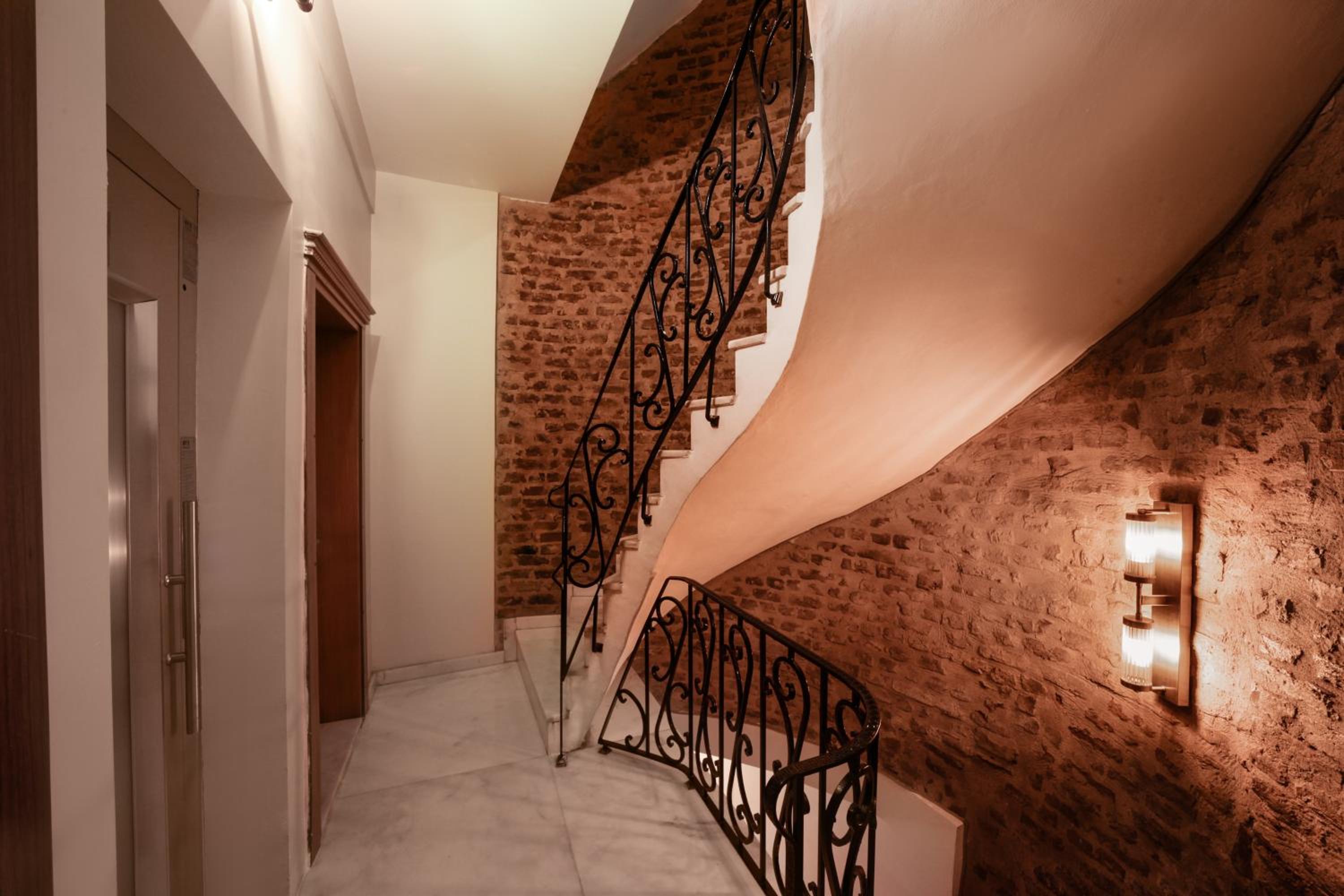 Nine Istanbul Hotel - Image 23