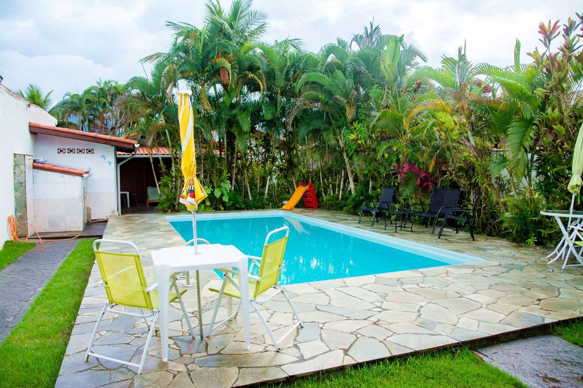 Casa c Piscina e Churrasq na Praia da Boraceia SP