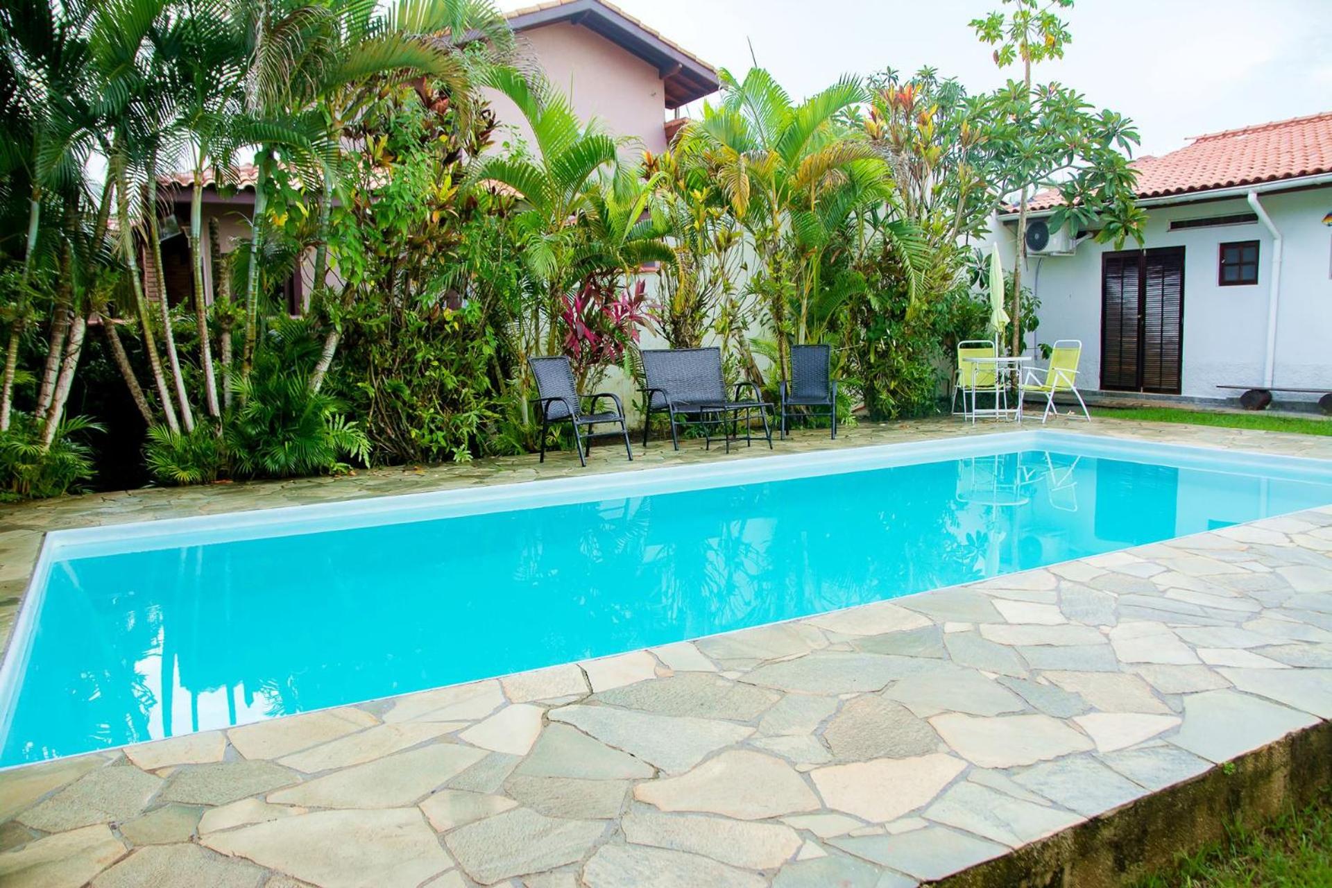 Casa c Piscina e Churrasq na Praia da Boraceia SP