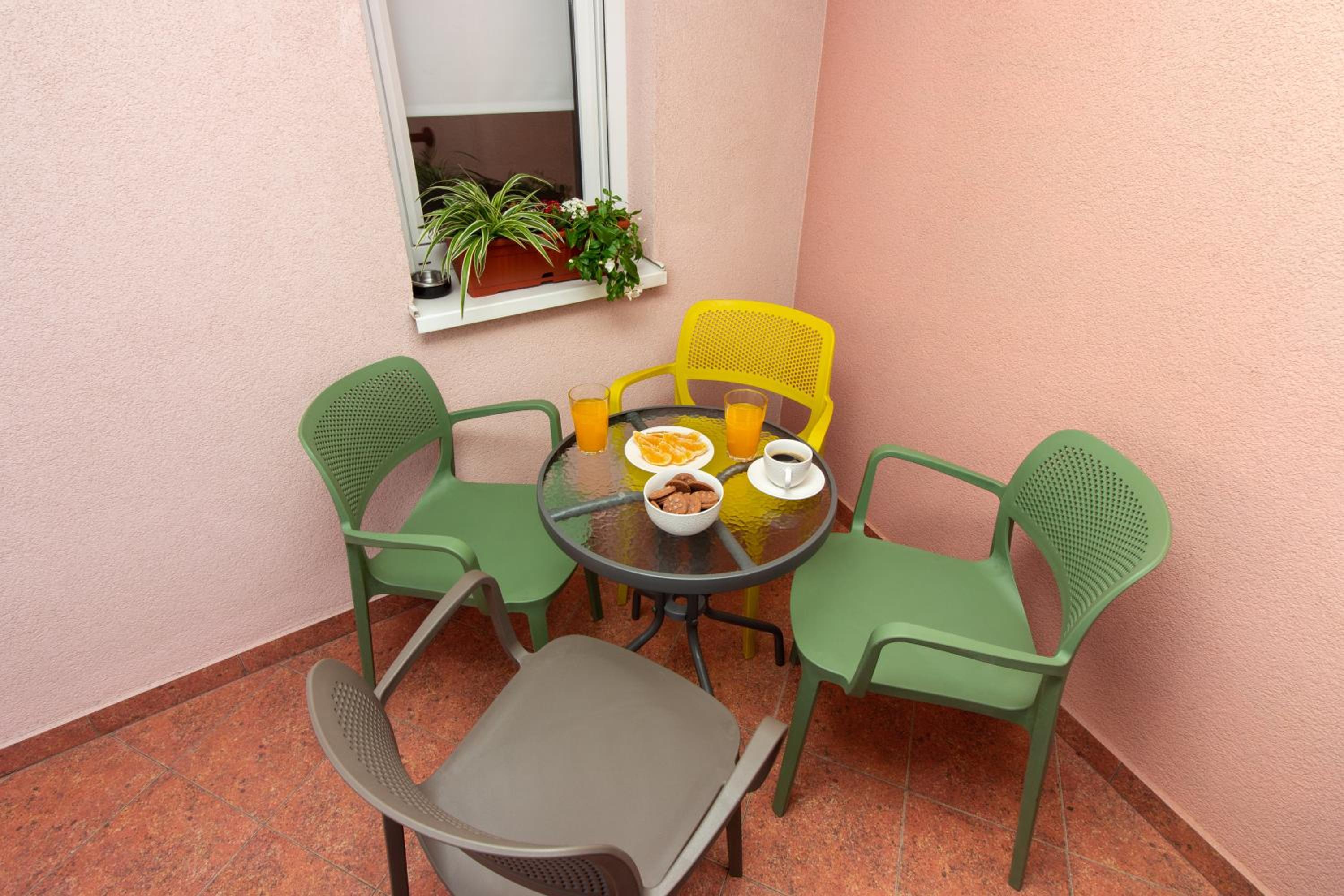 balance & terrace