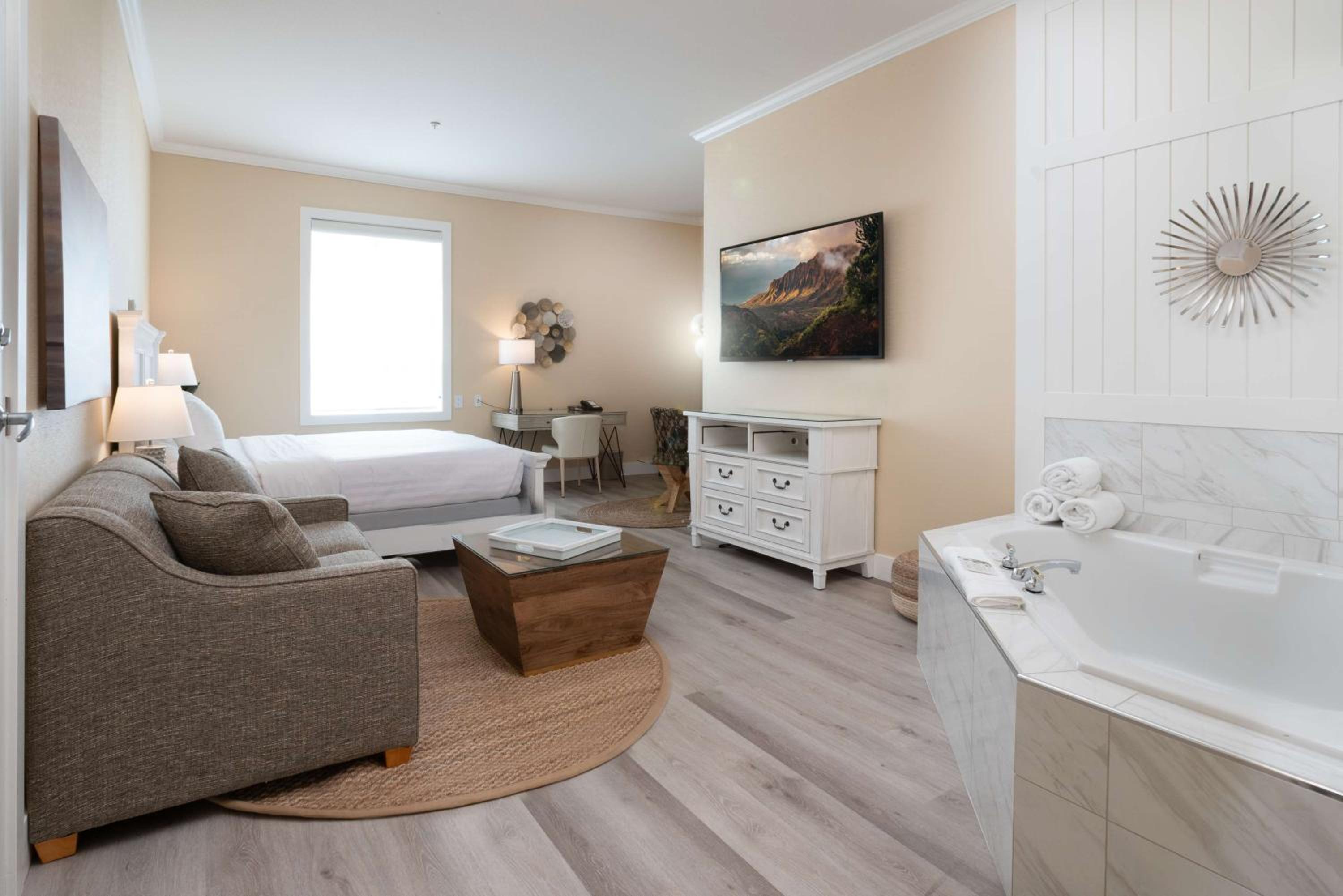 Prestige Harbourfront Resort, WorldHotels Luxury