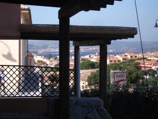 La Casa Degli Specchi-villetta con due giardini view 5
