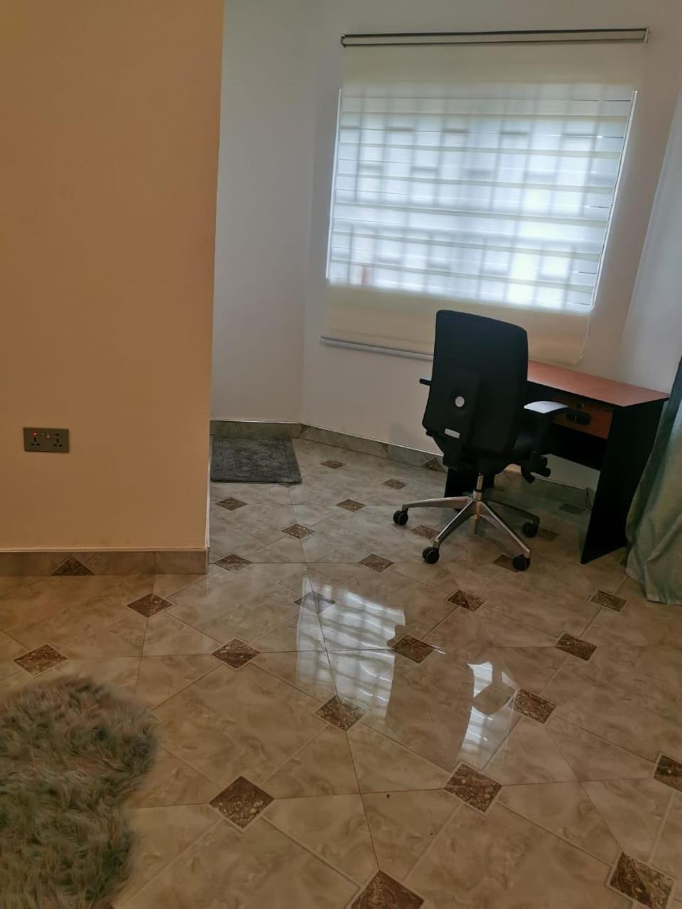 SUCCESS APARTMENTS - 1BEDROOM, Adjiringanor