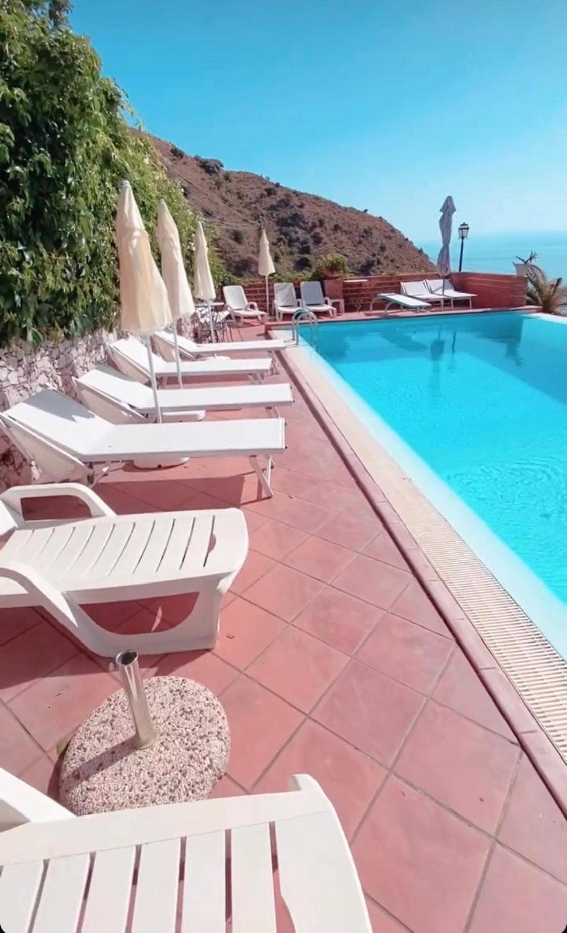 VILLA ZEN TAORMINA view 5