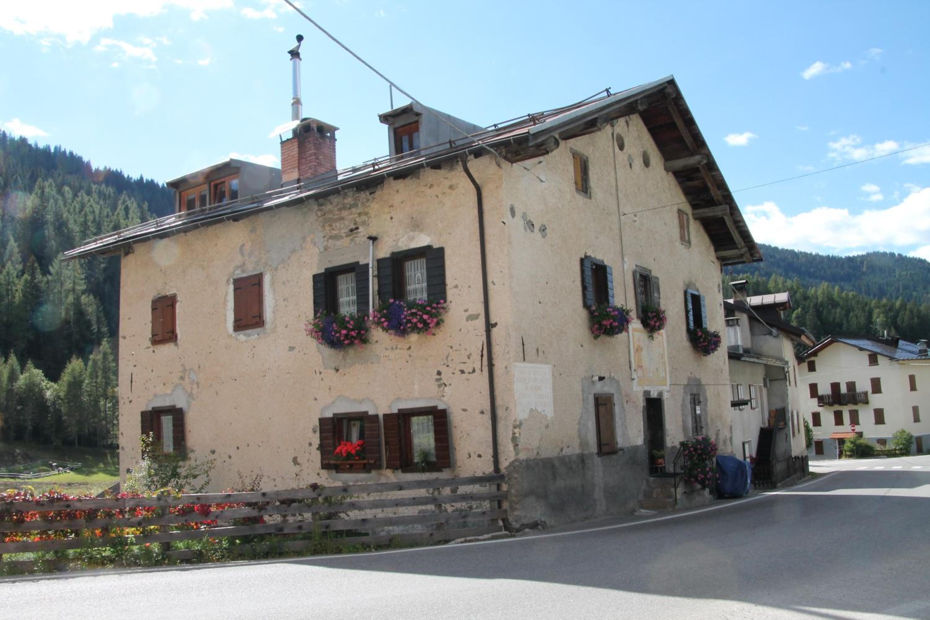 Photo 35
