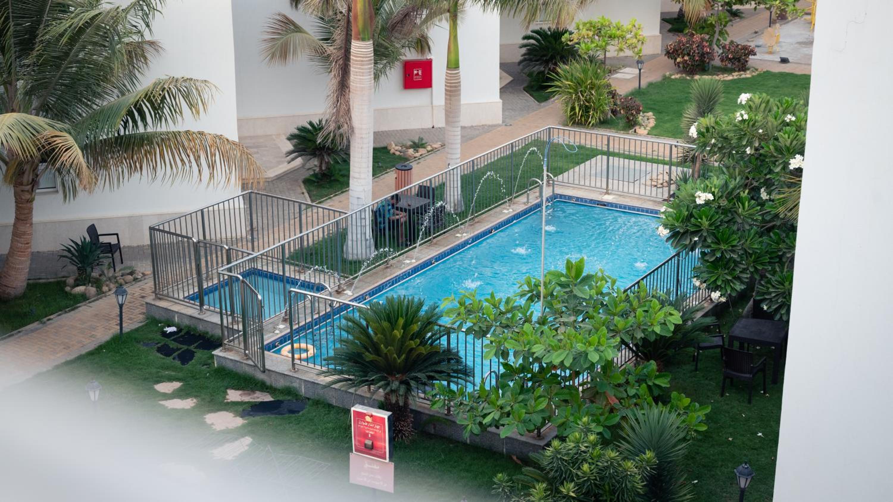Al Jar Resort - Families Only