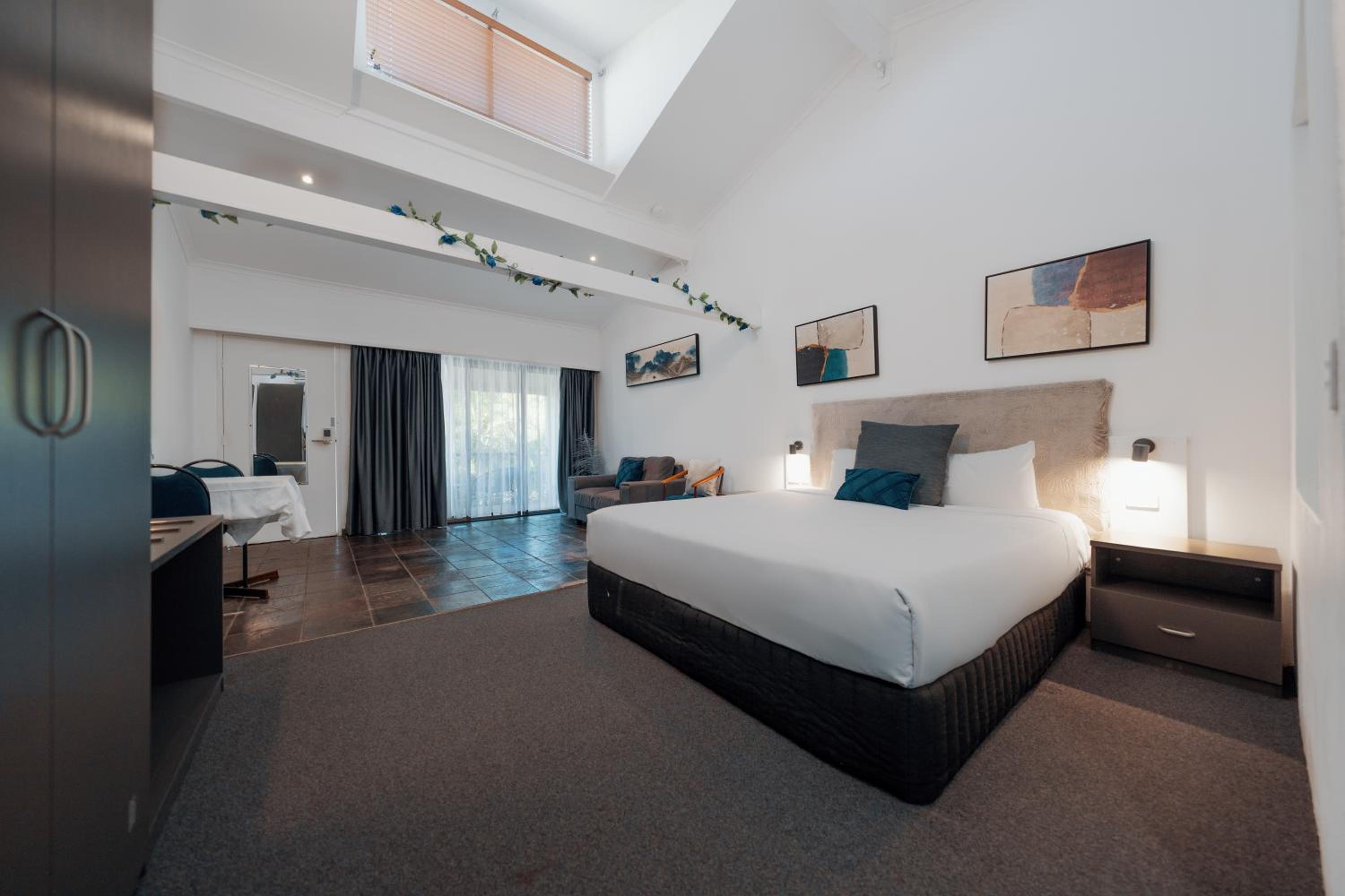 The Select Inn Gosford