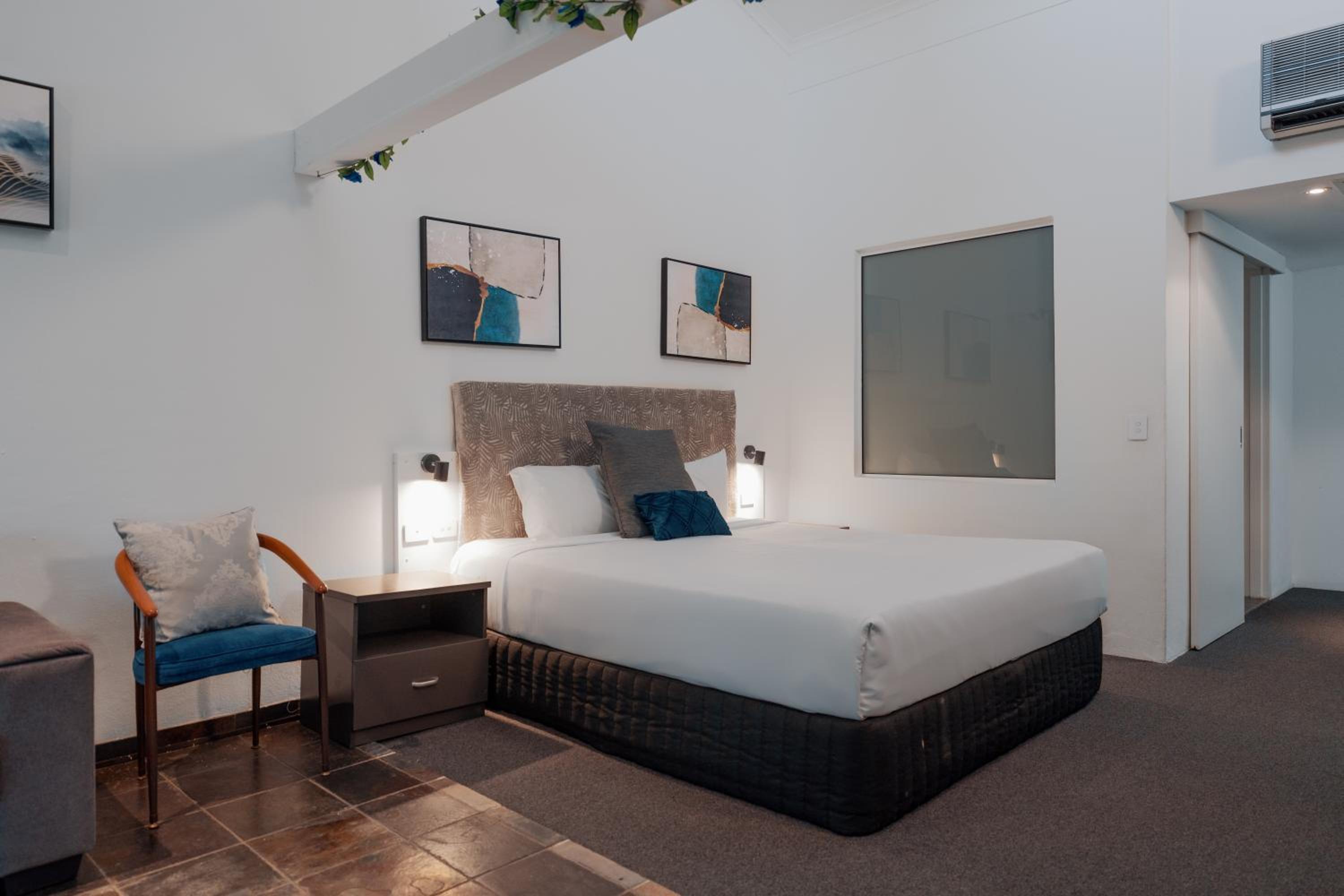 The Select Inn Gosford