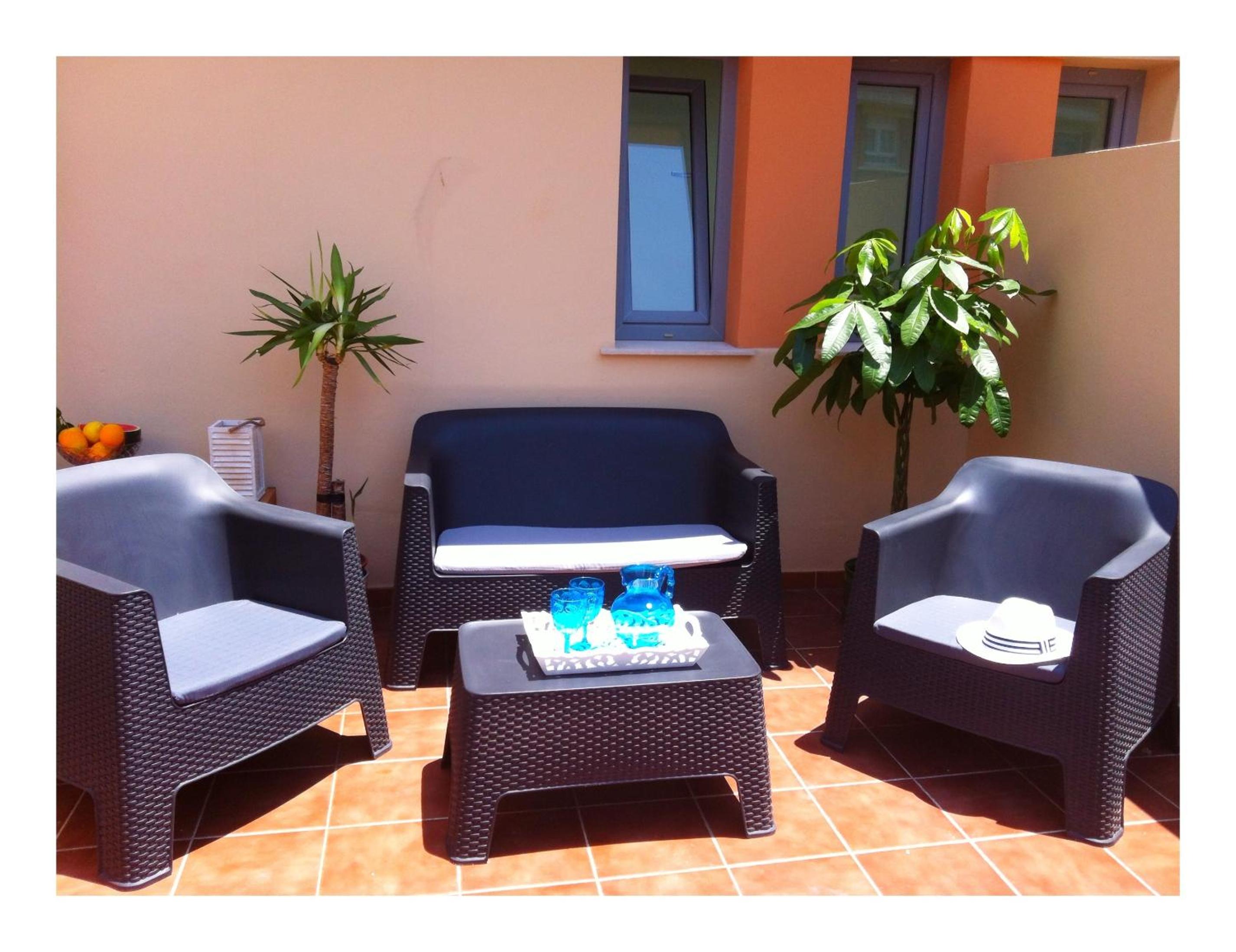 Life Apartments Alameda Colón