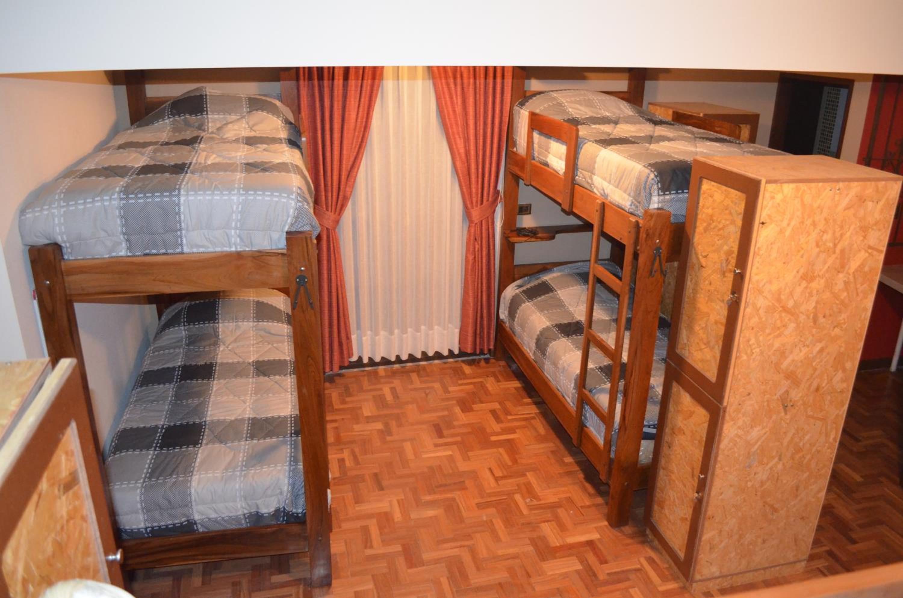 Hostel Running Chaski