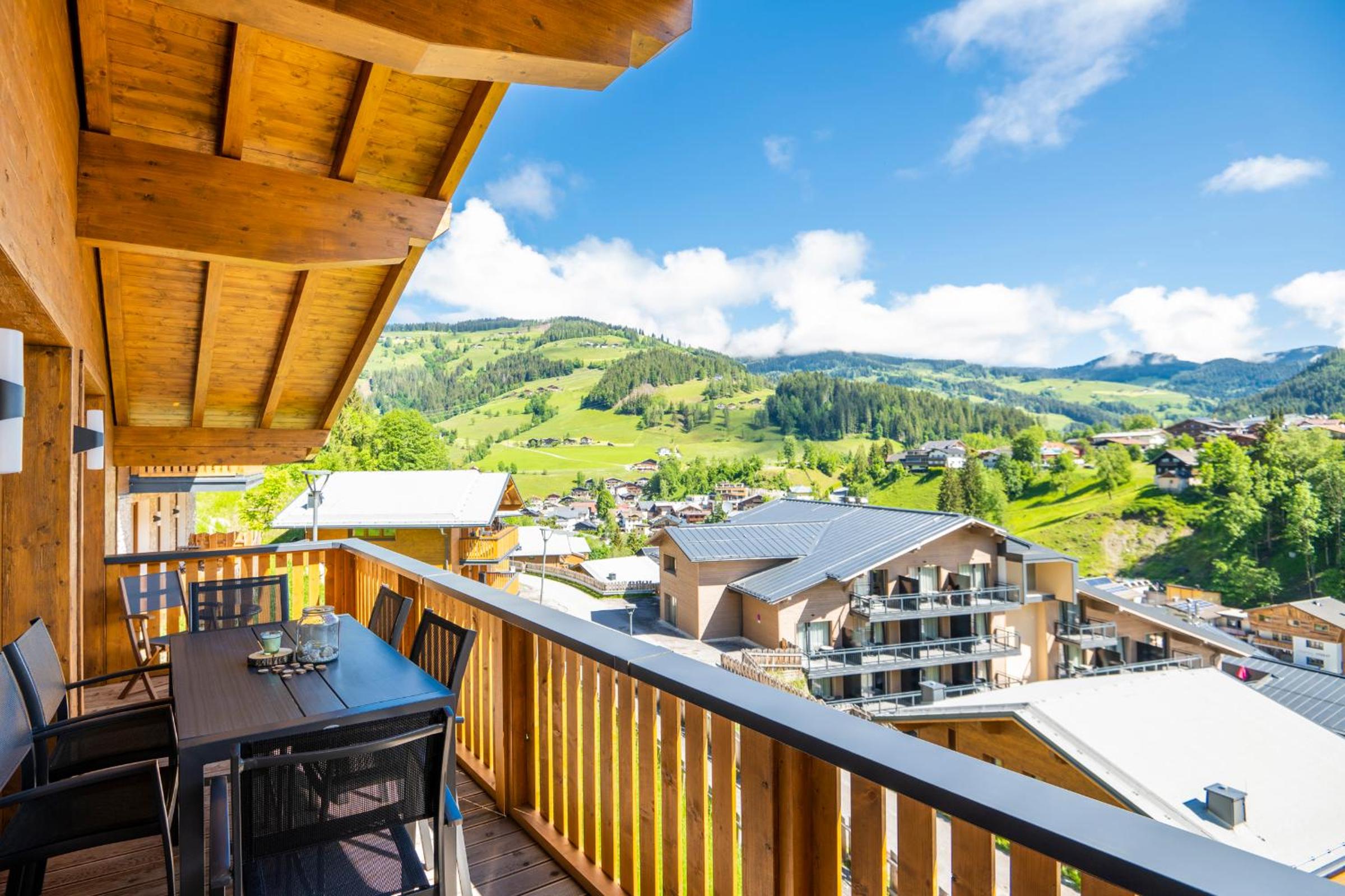 Chalet Dorf Wagrain Alpenleben by AlpenTravel