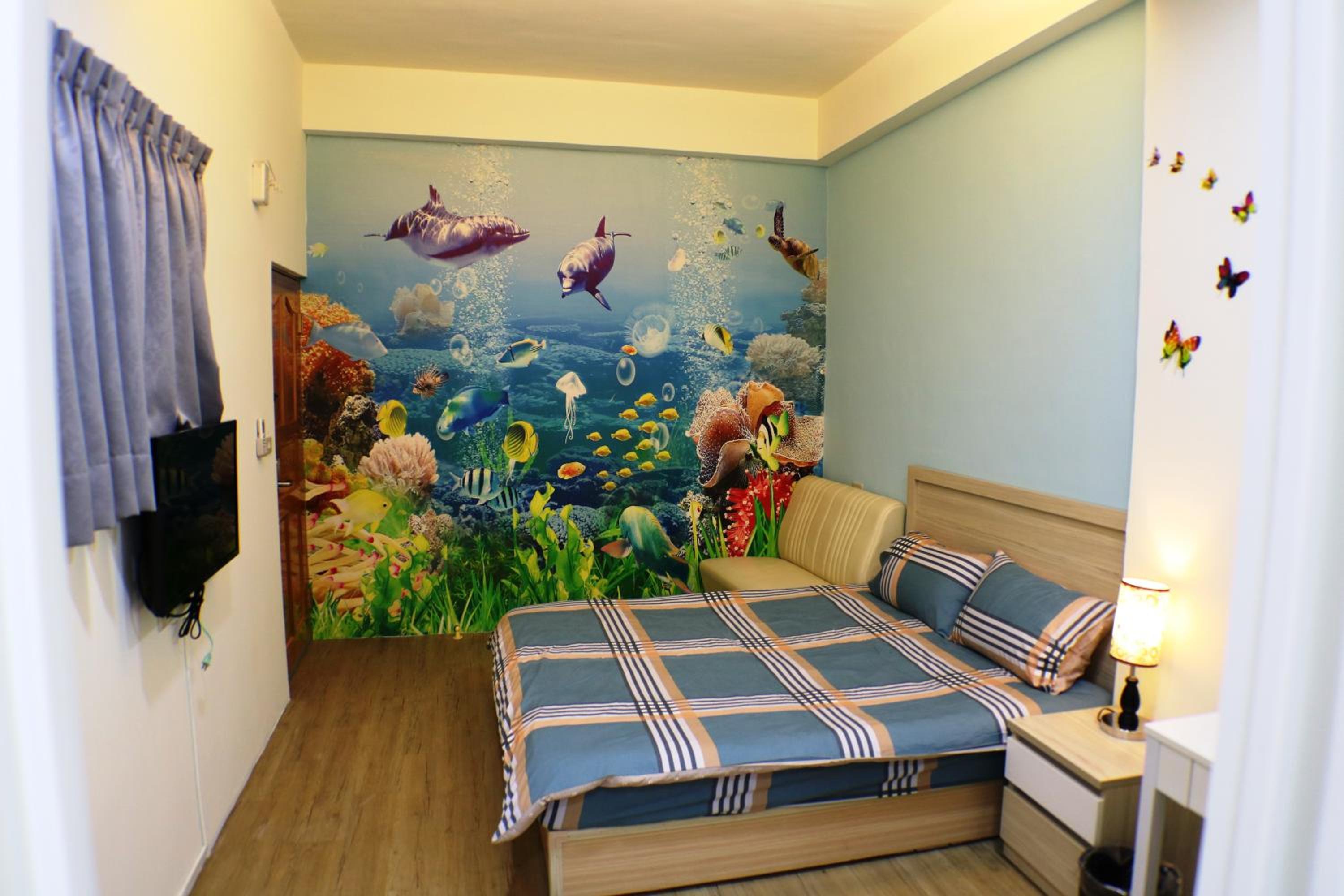 Photo 6