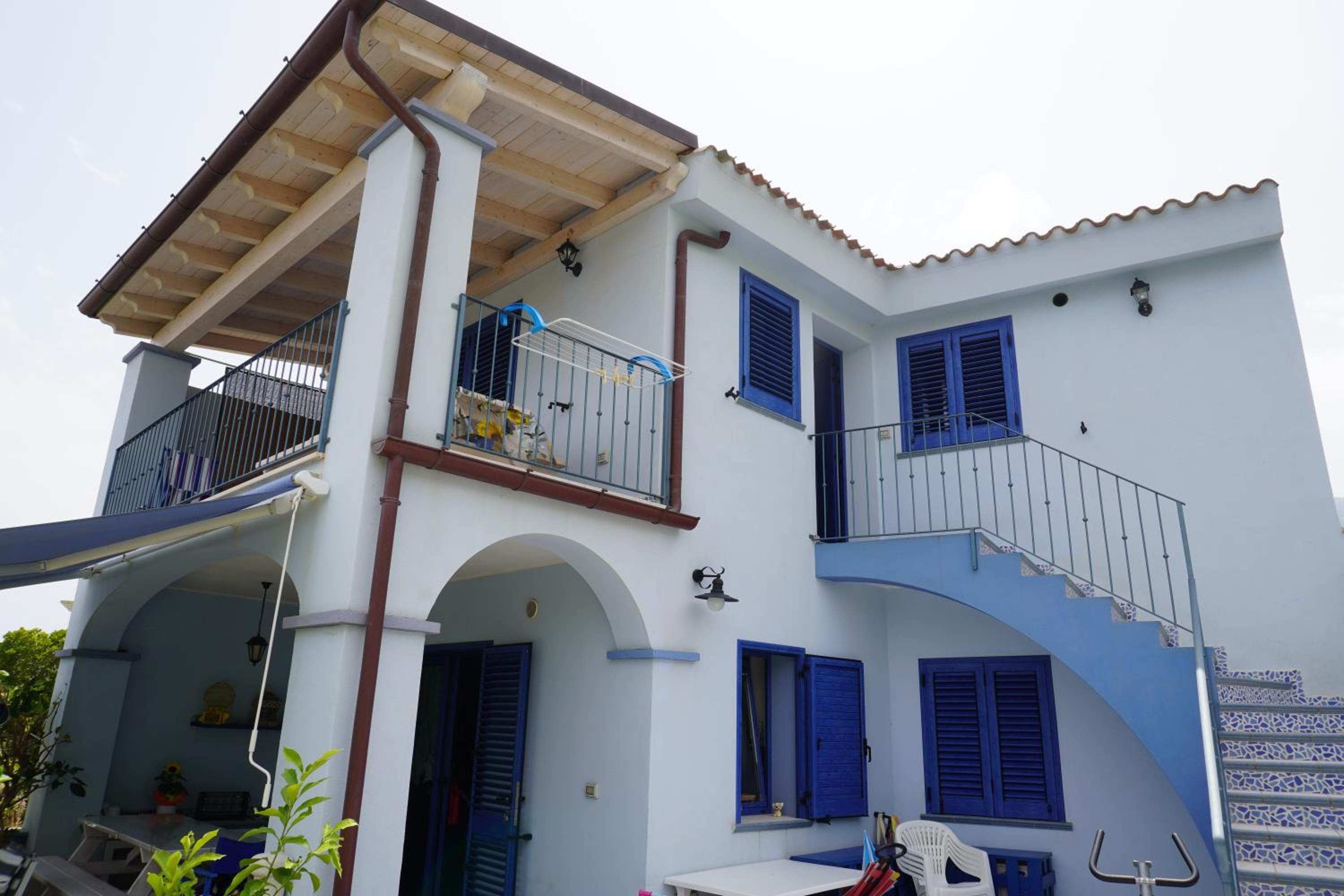 Casa Azzurra view 3