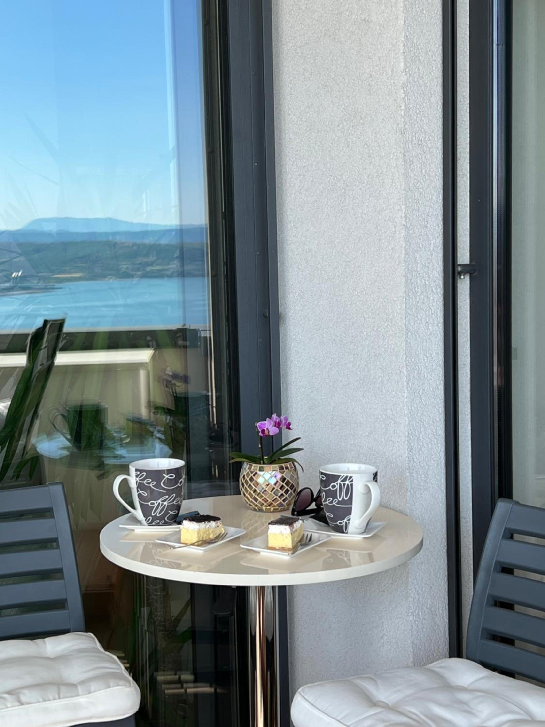 Lux -Luxury Sea and Mountains View Apartment-NEW