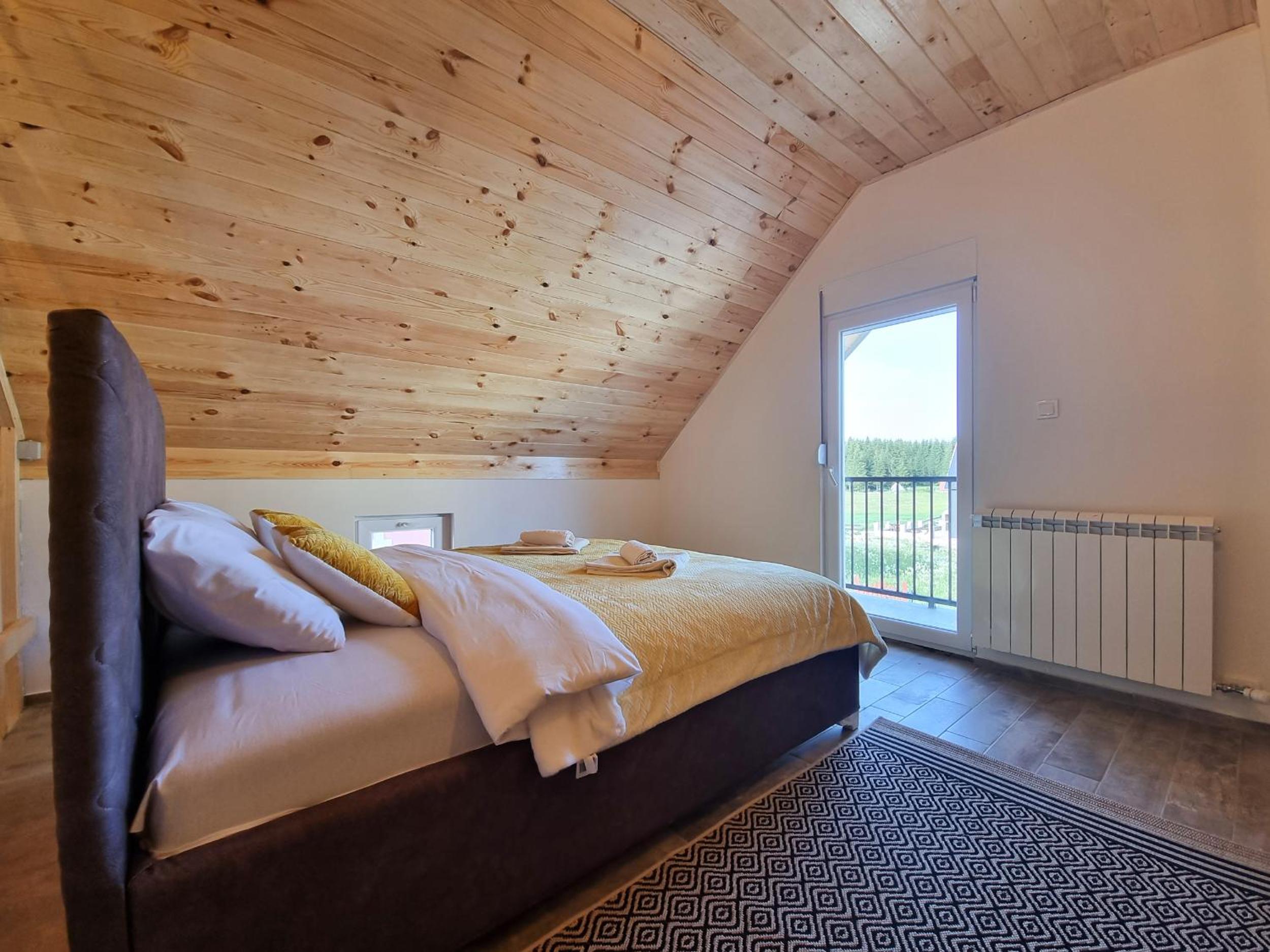 Apartmani Gala Žabljak view 5