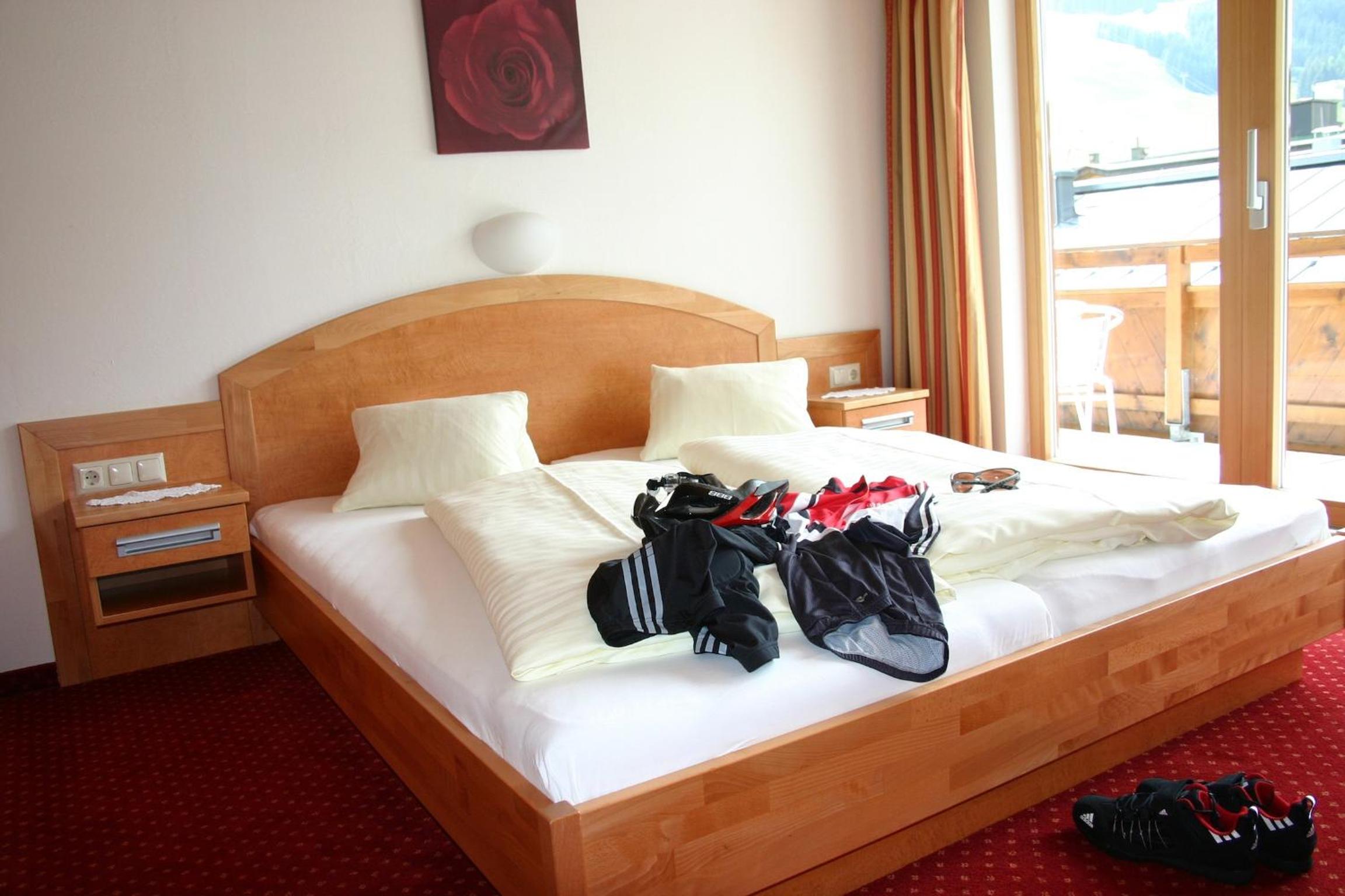 HELI'S Bed & Breakfast
