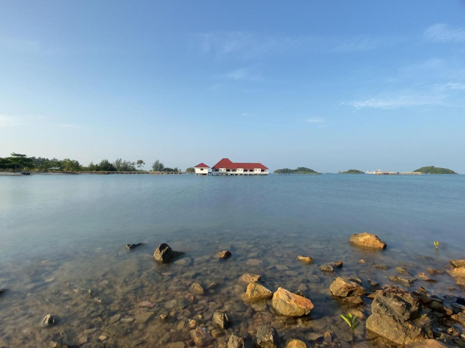 Morelo Water Villa view 2