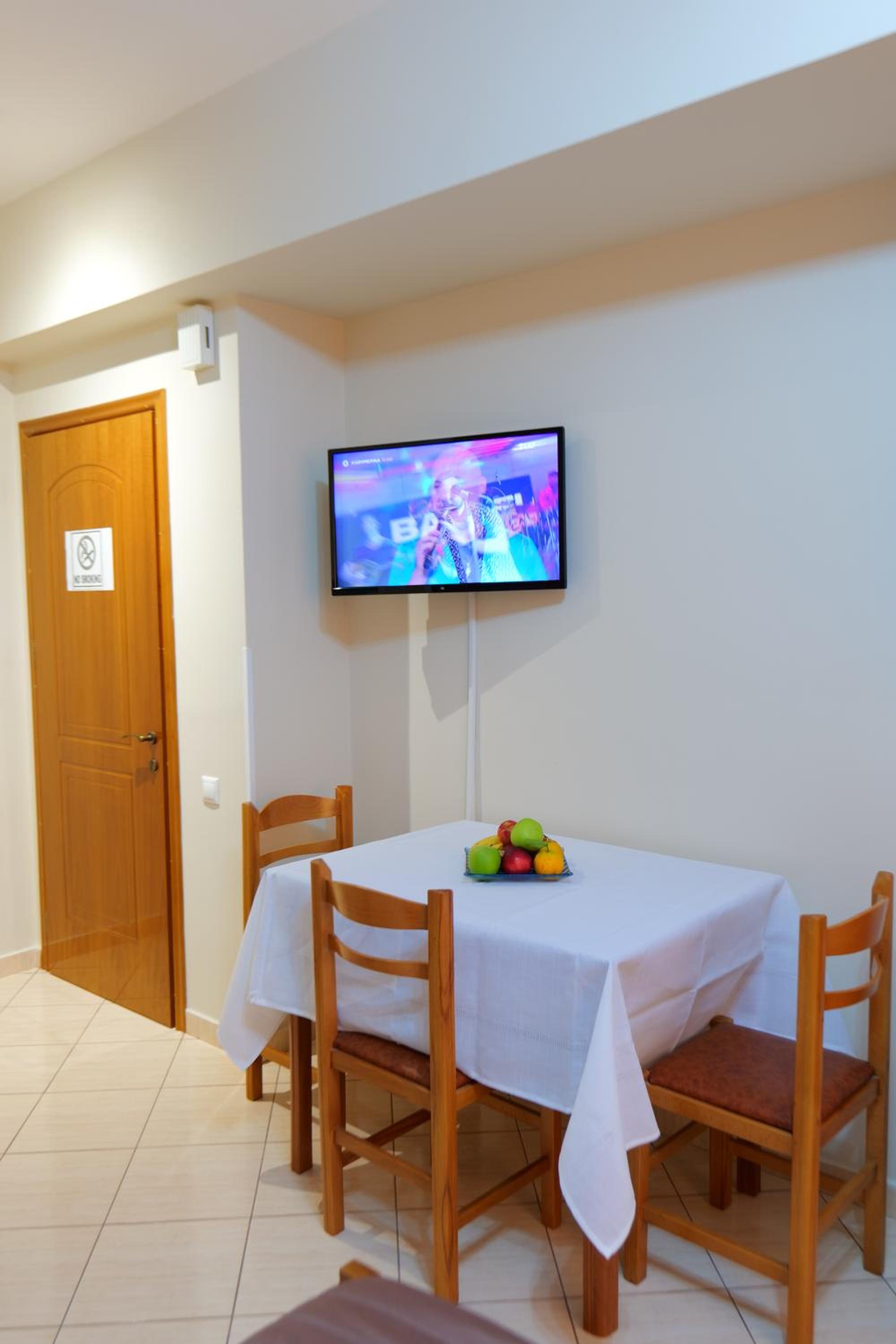 Elidon Apartments