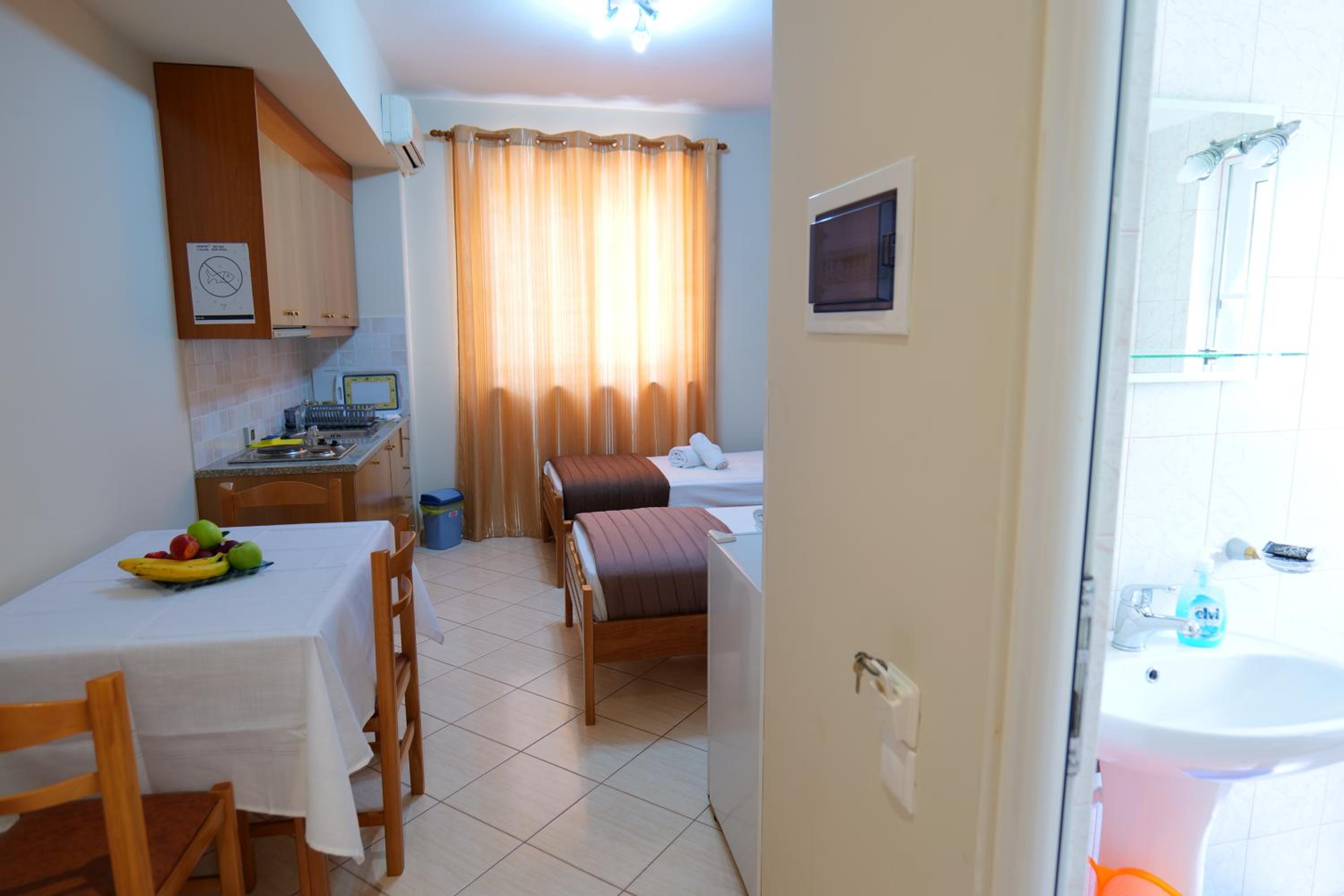 Elidon Apartments