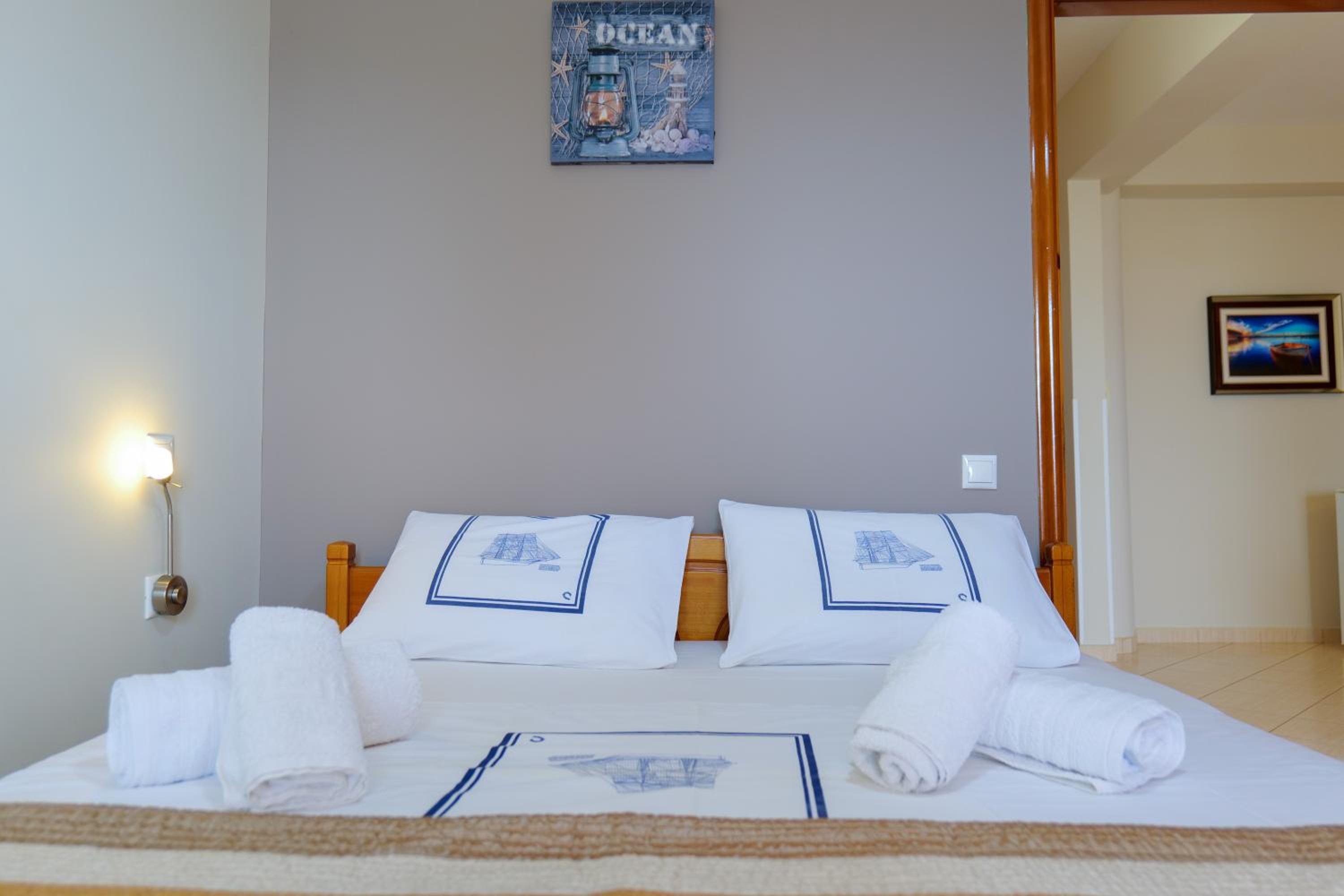 Elidon Apartments