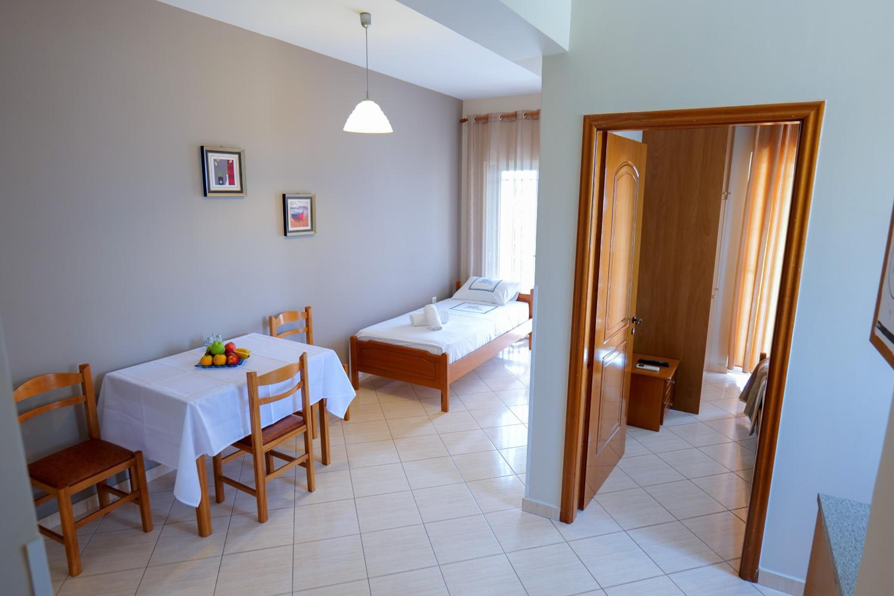 Elidon Apartments