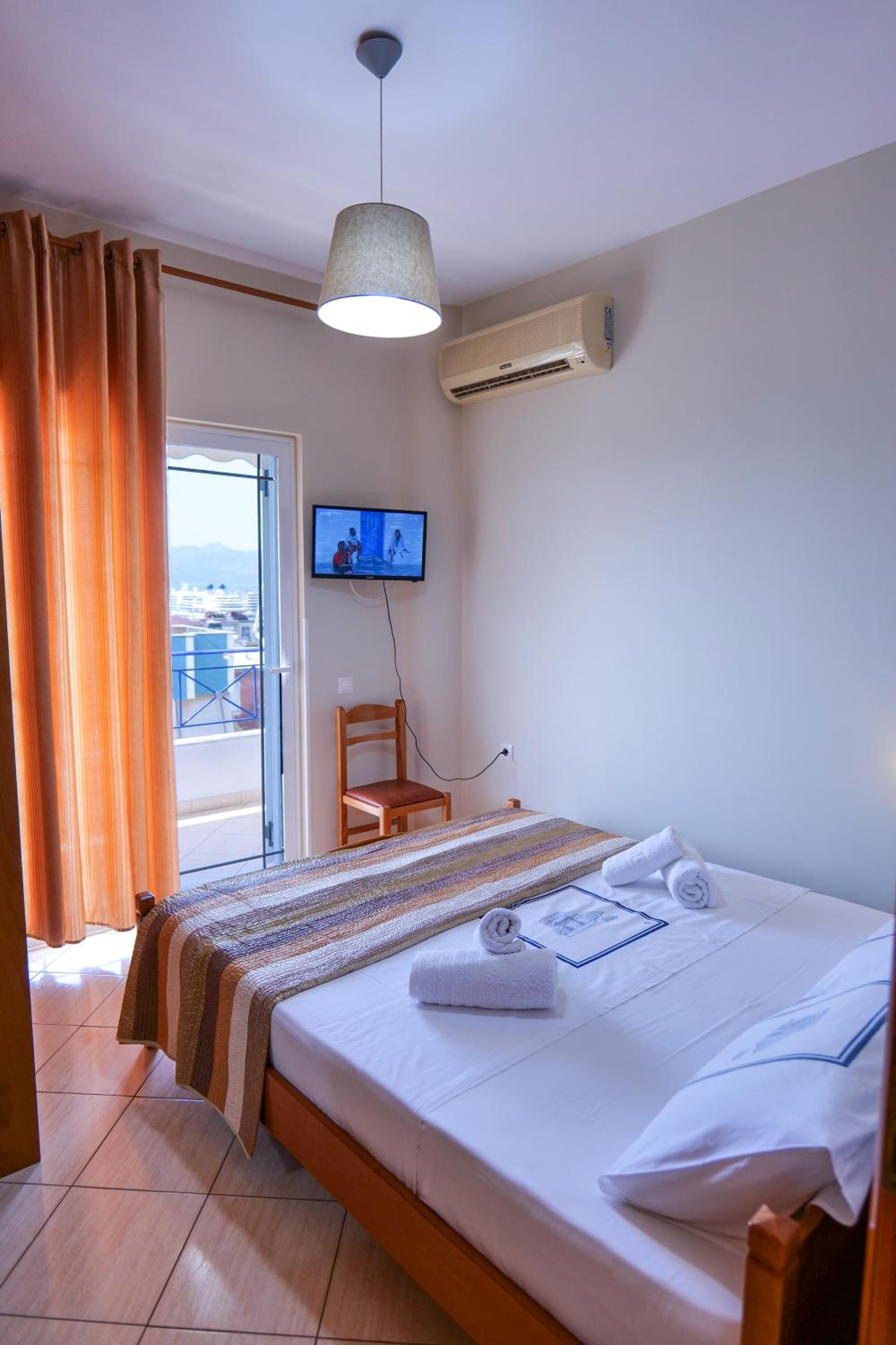 Elidon Apartments