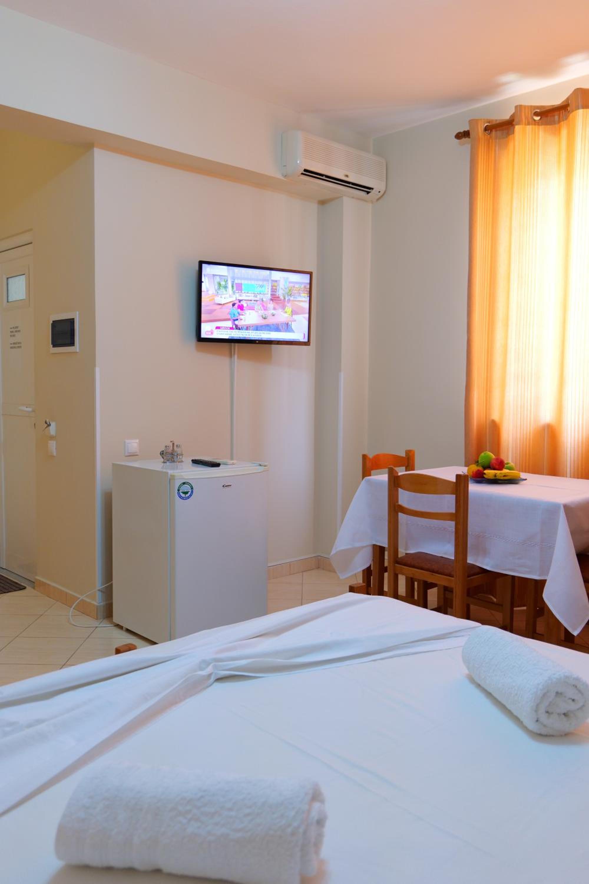 Elidon Apartments