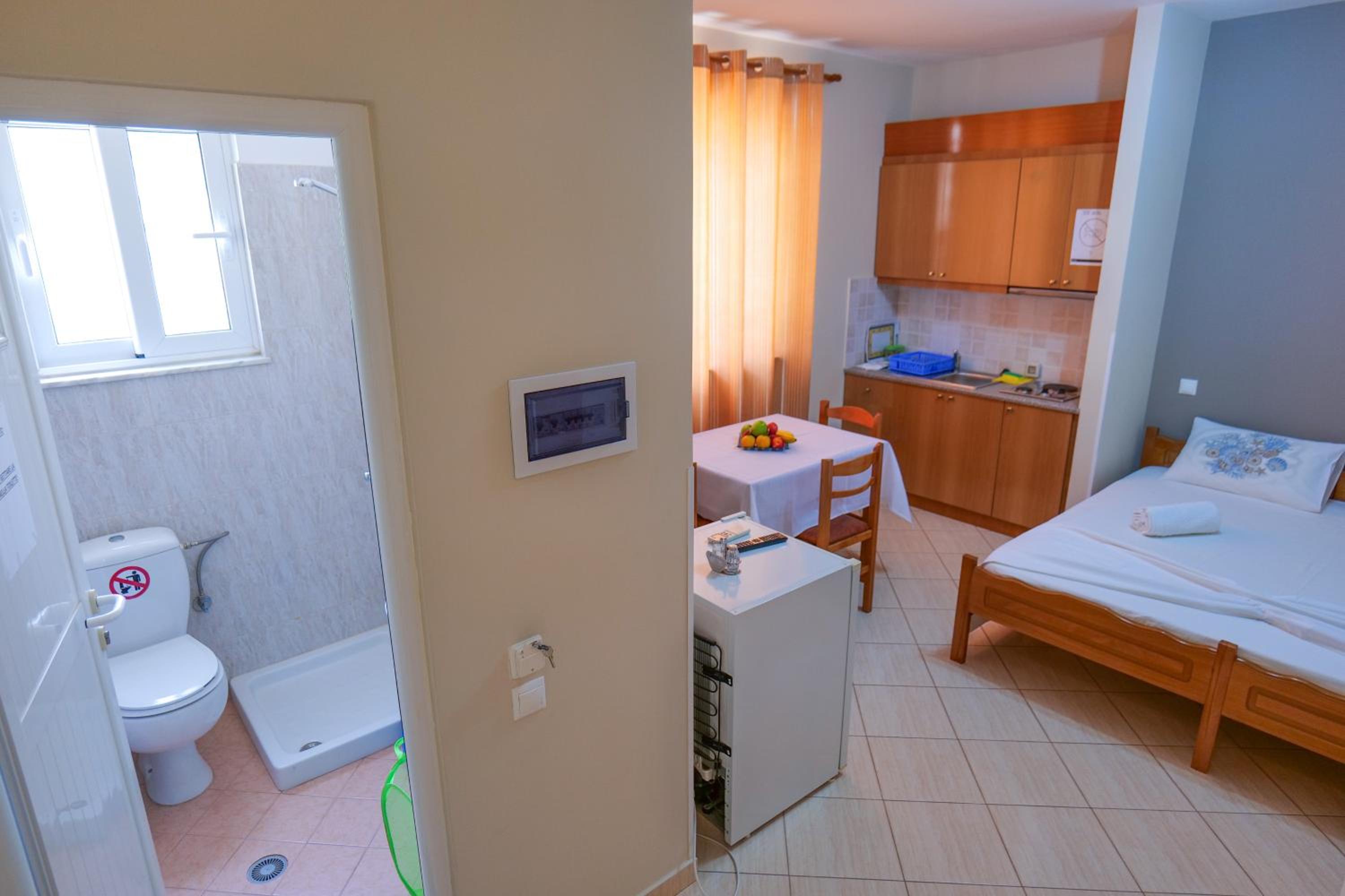 Elidon Apartments