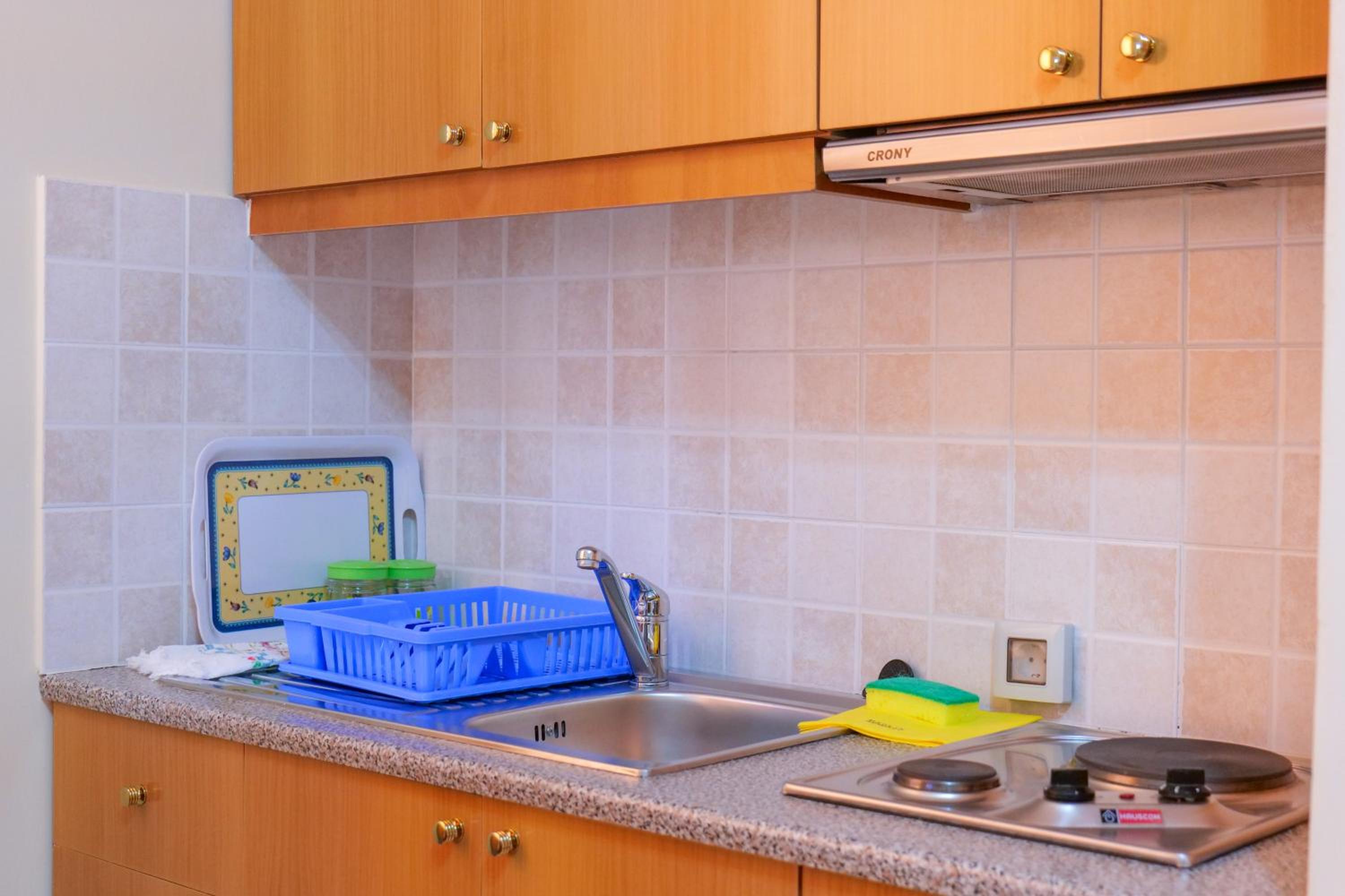 Elidon Apartments