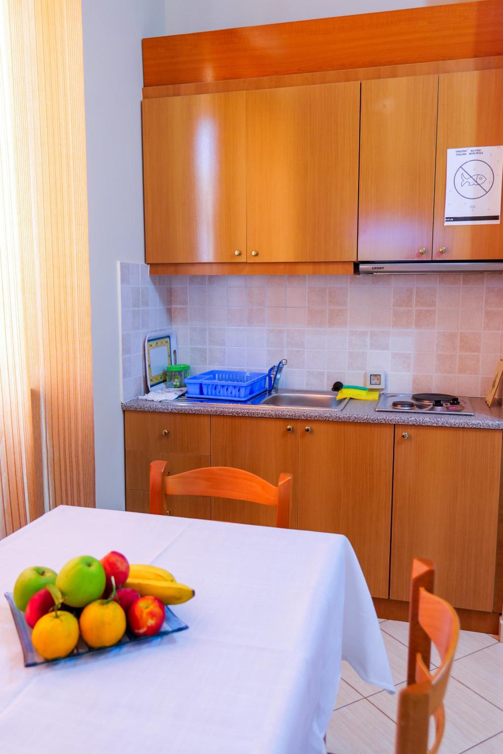 Elidon Apartments