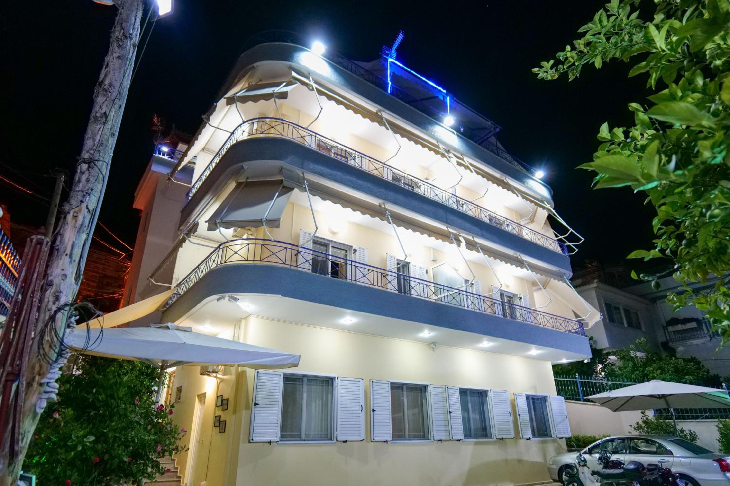 Elidon Apartments