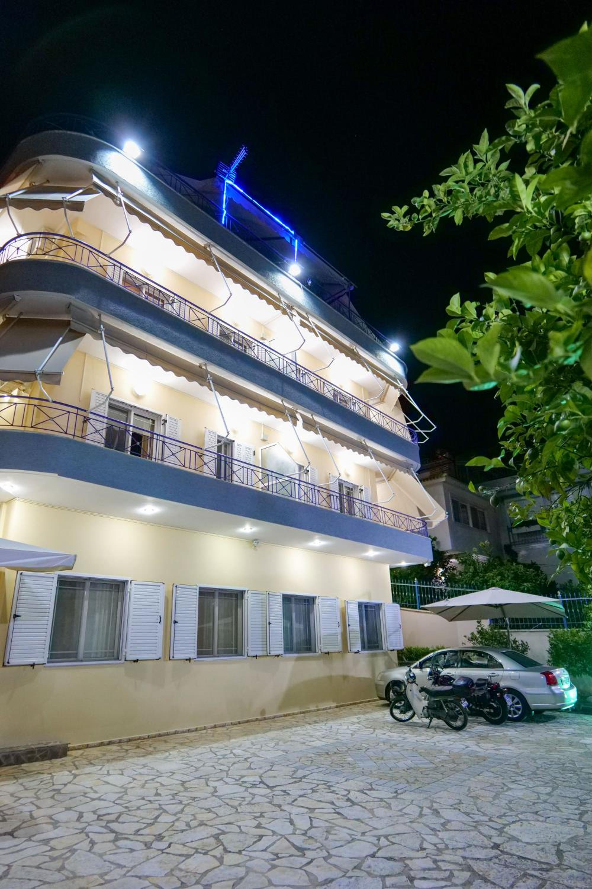 Elidon Apartments