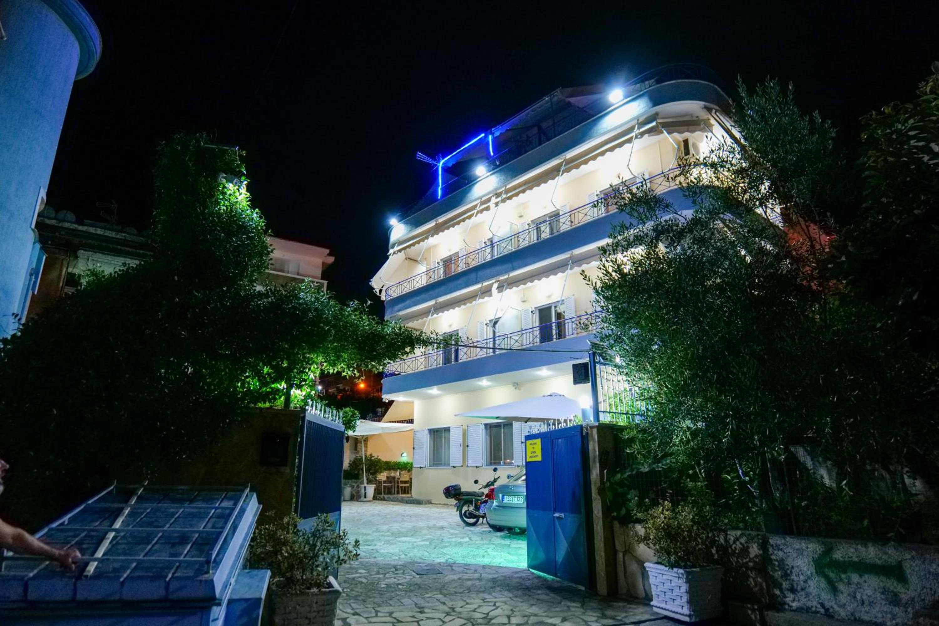 Elidon Apartments