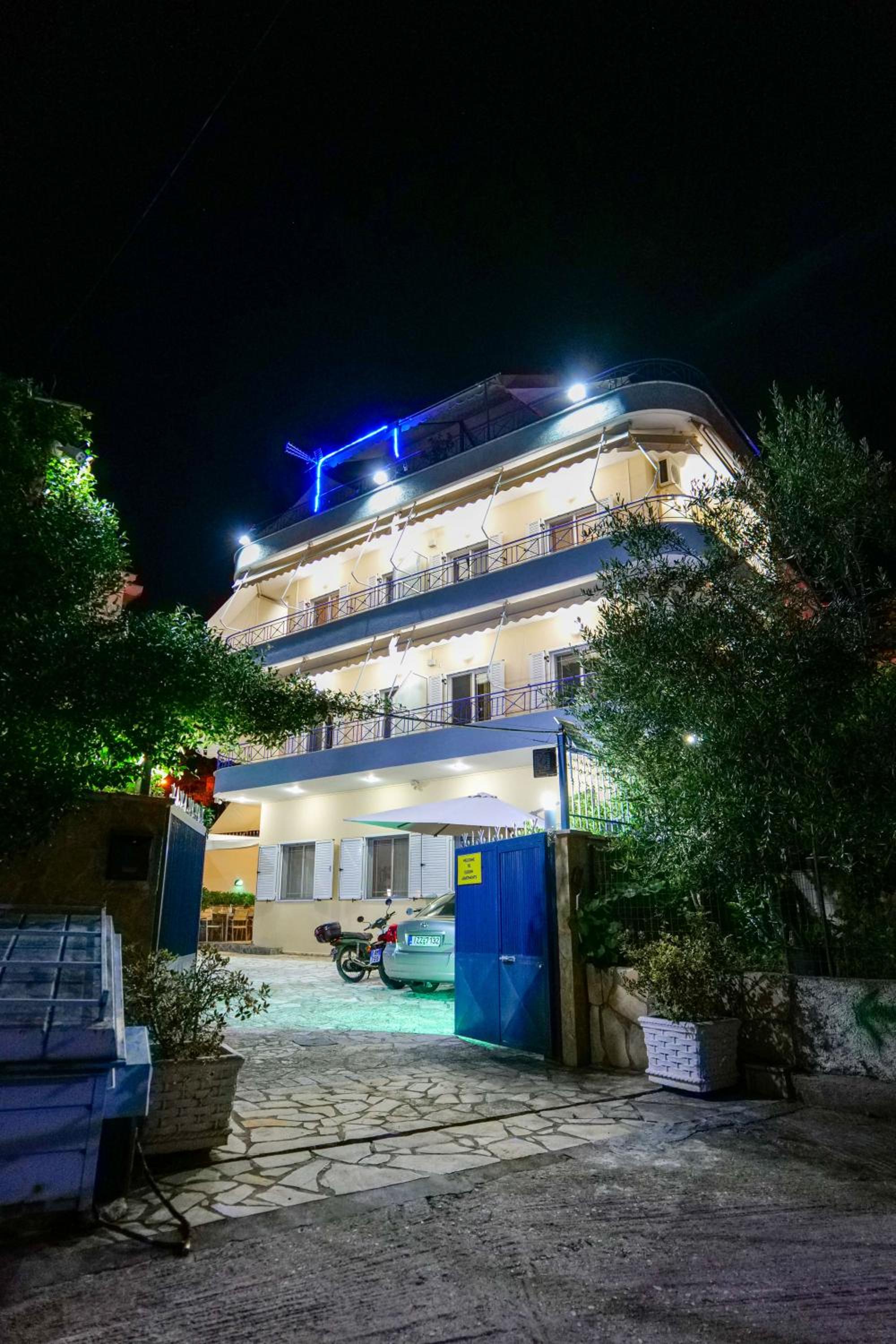 Elidon Apartments