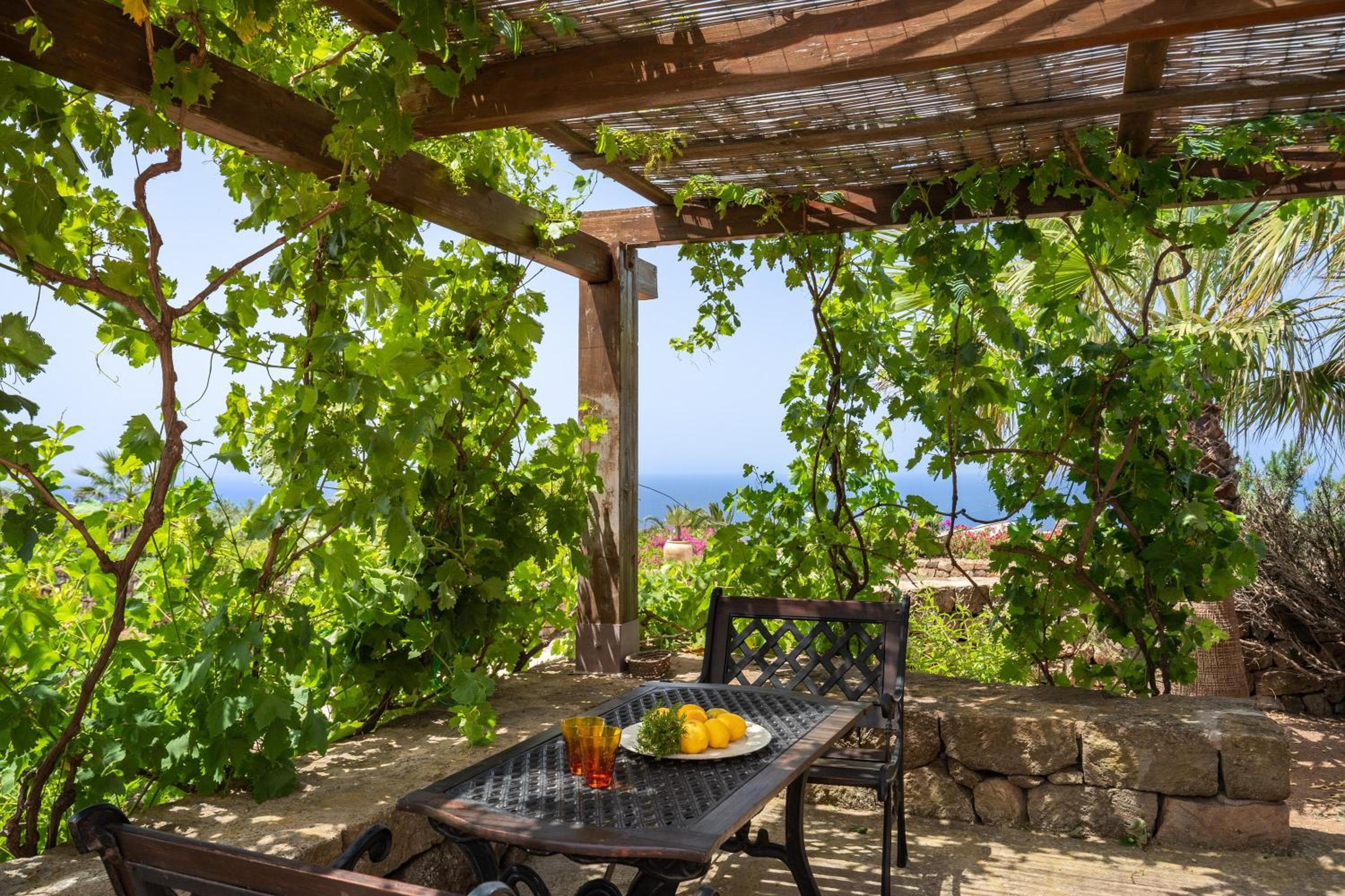 Tenuta Dammuso Soledad view 4