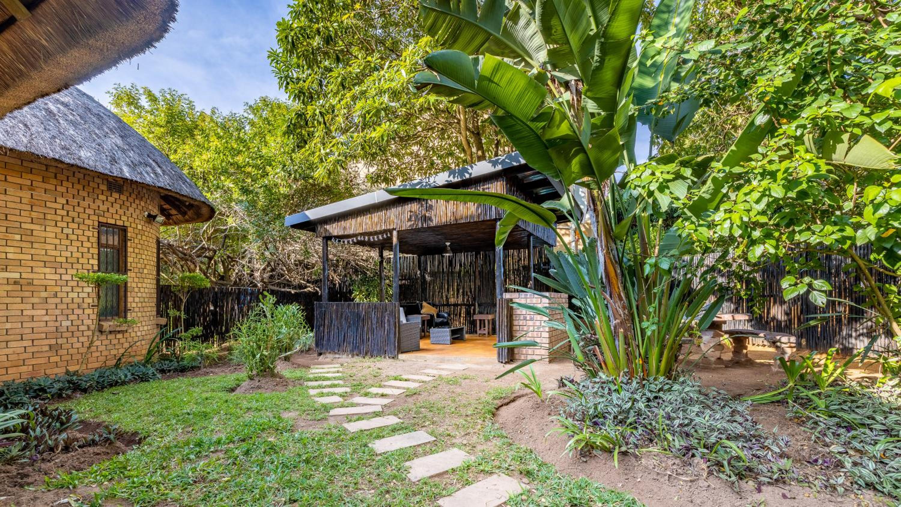 Hazyview Vacations - Dreamfields Guesthouse - Property Image 9