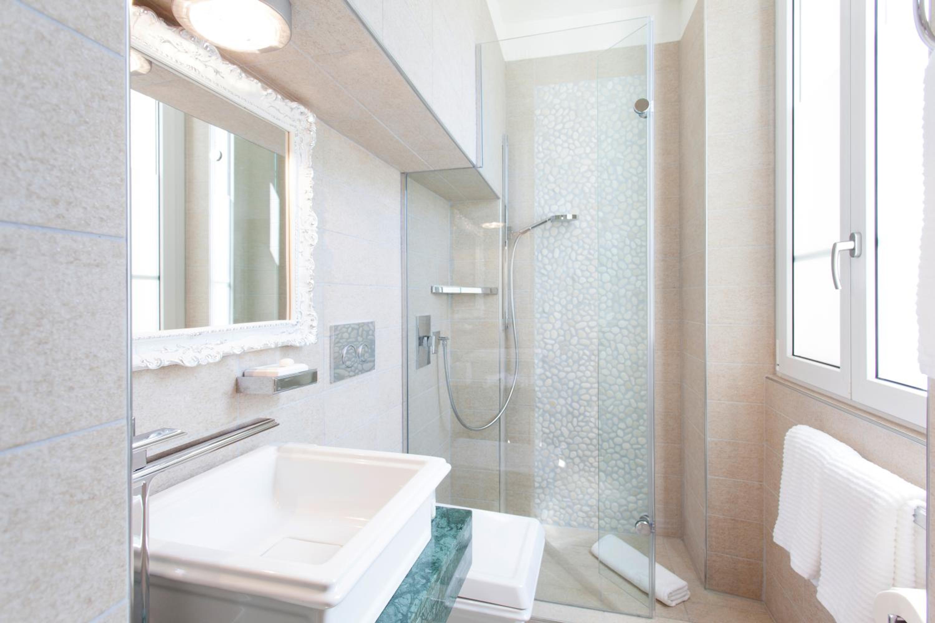 Boutique Hotel Villa Sarnia view 3