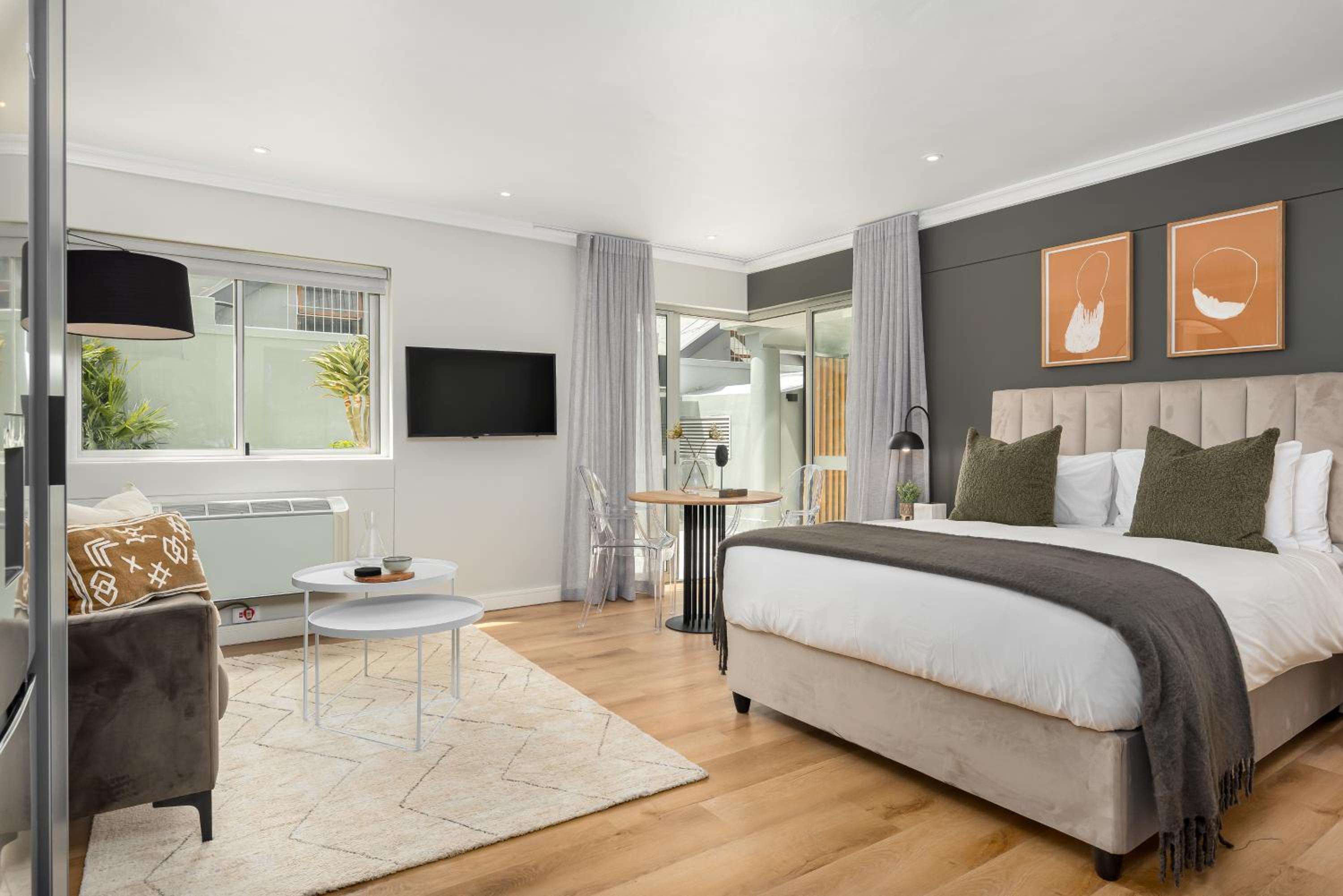Point Break Luxury Apartments photo 236 of 255