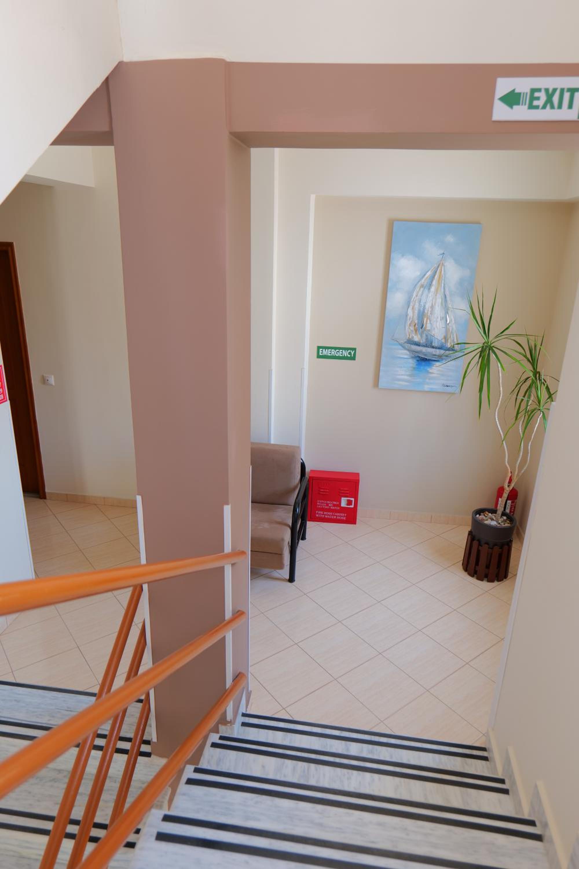 Elidon Apartments