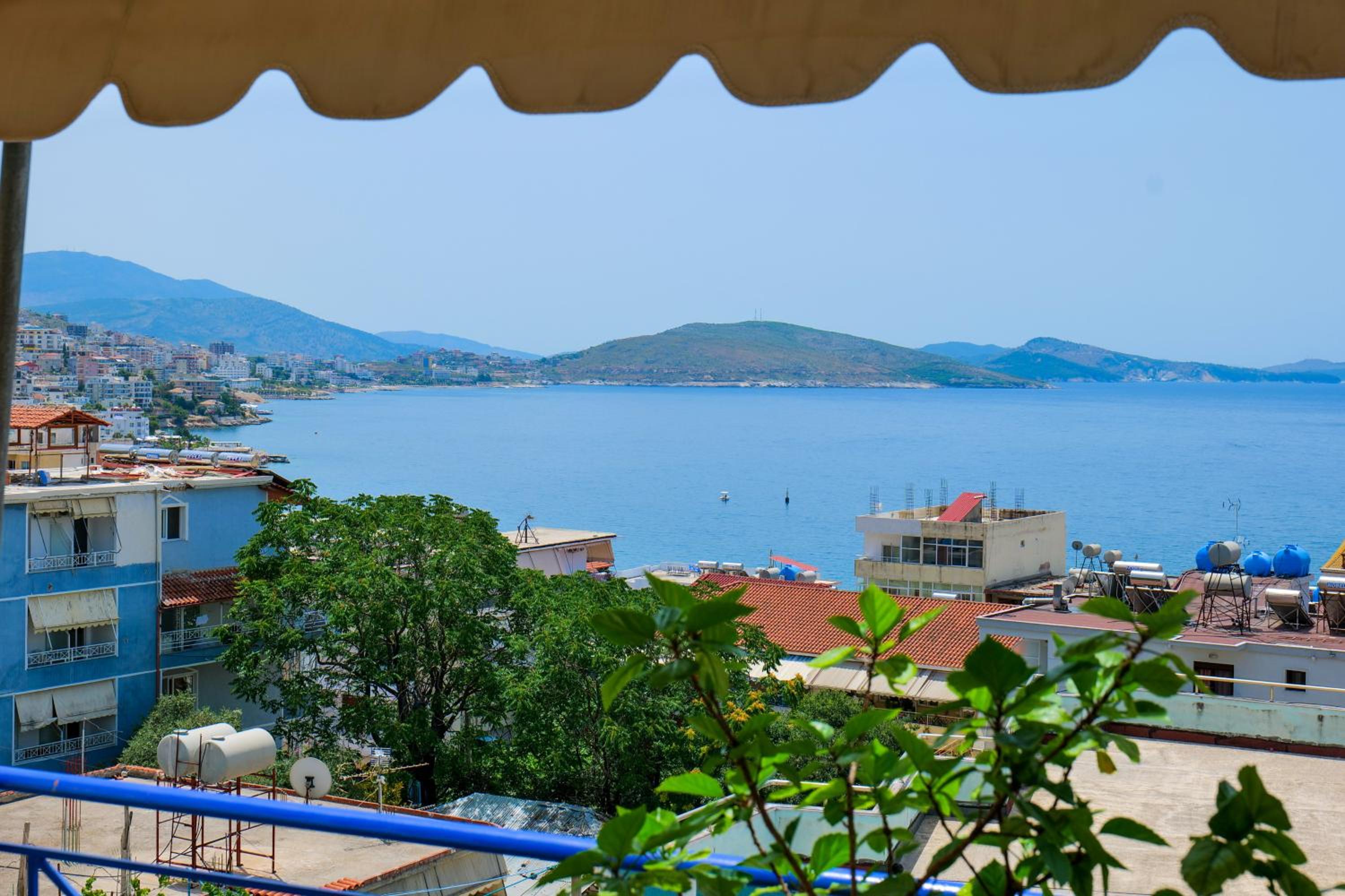 Elidon Apartments