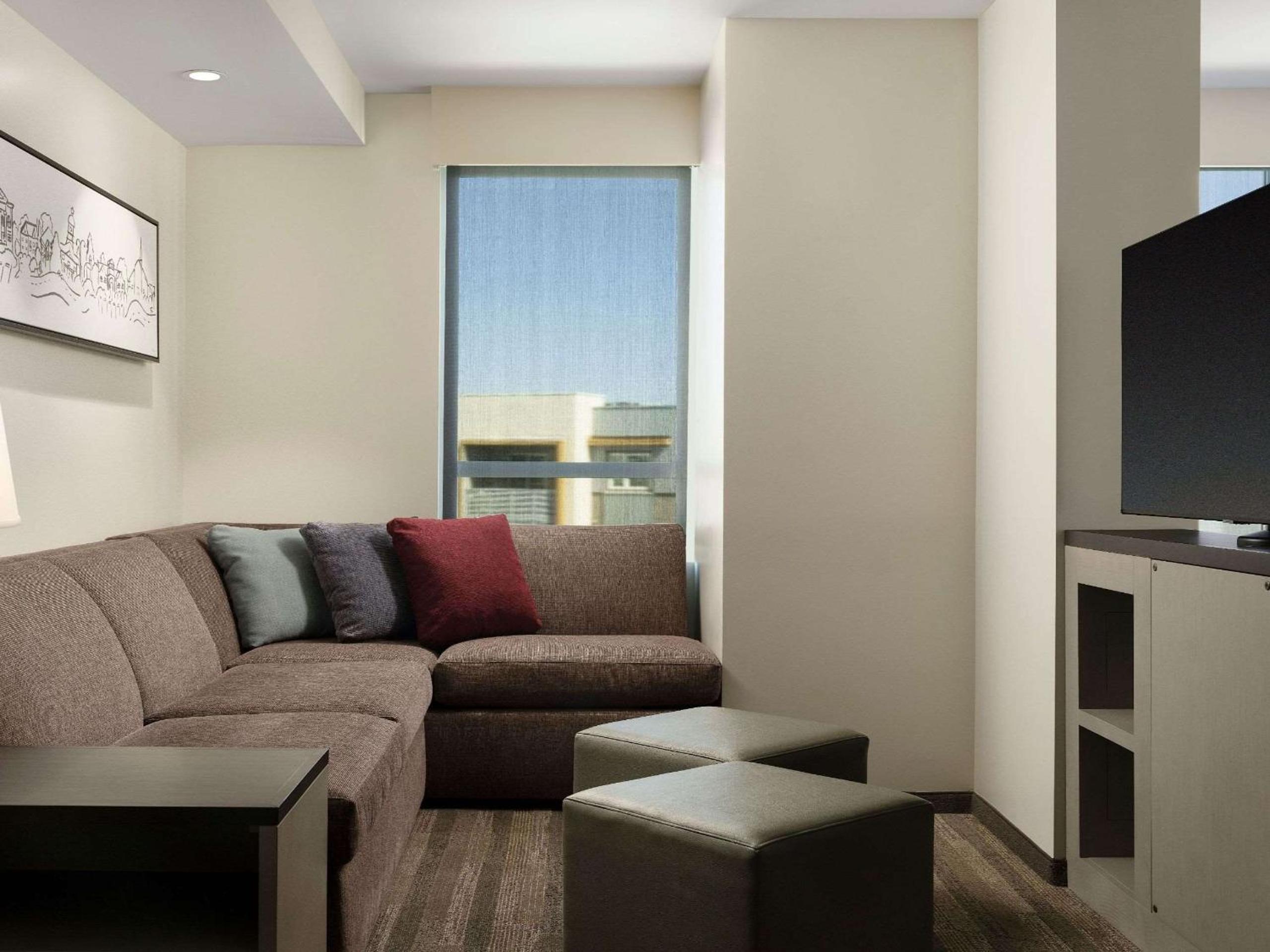 Hyatt House LA - University Medical Center 2