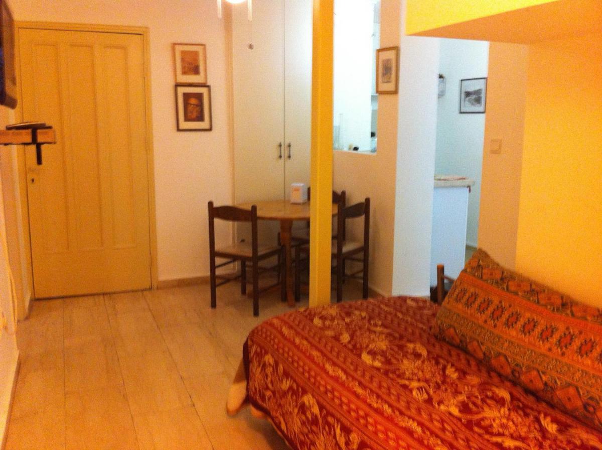 Photo 48