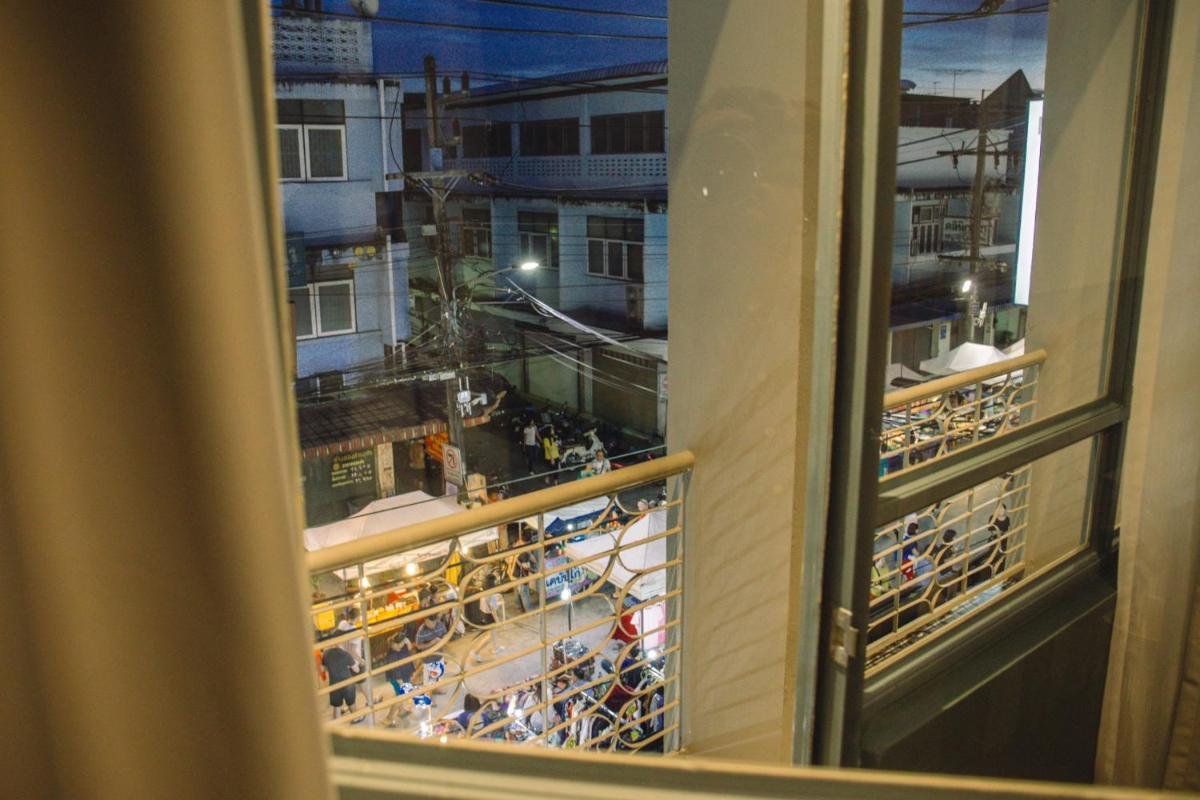 Tongsiam view 5