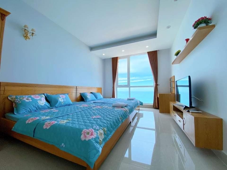 The Grand Condotel