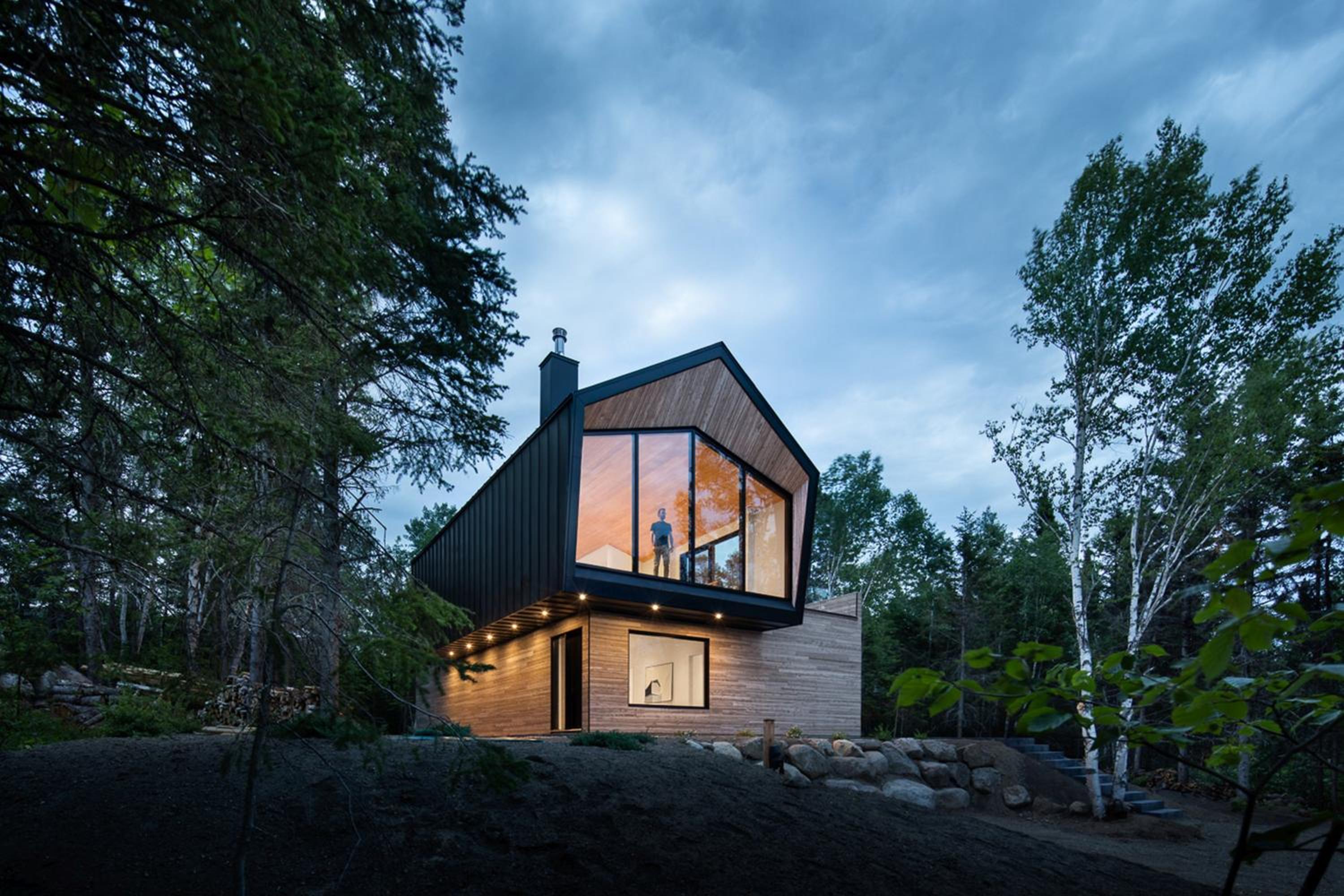 Luxurious Chalet with Pool, Sauna, Spa & Amazing View view 3