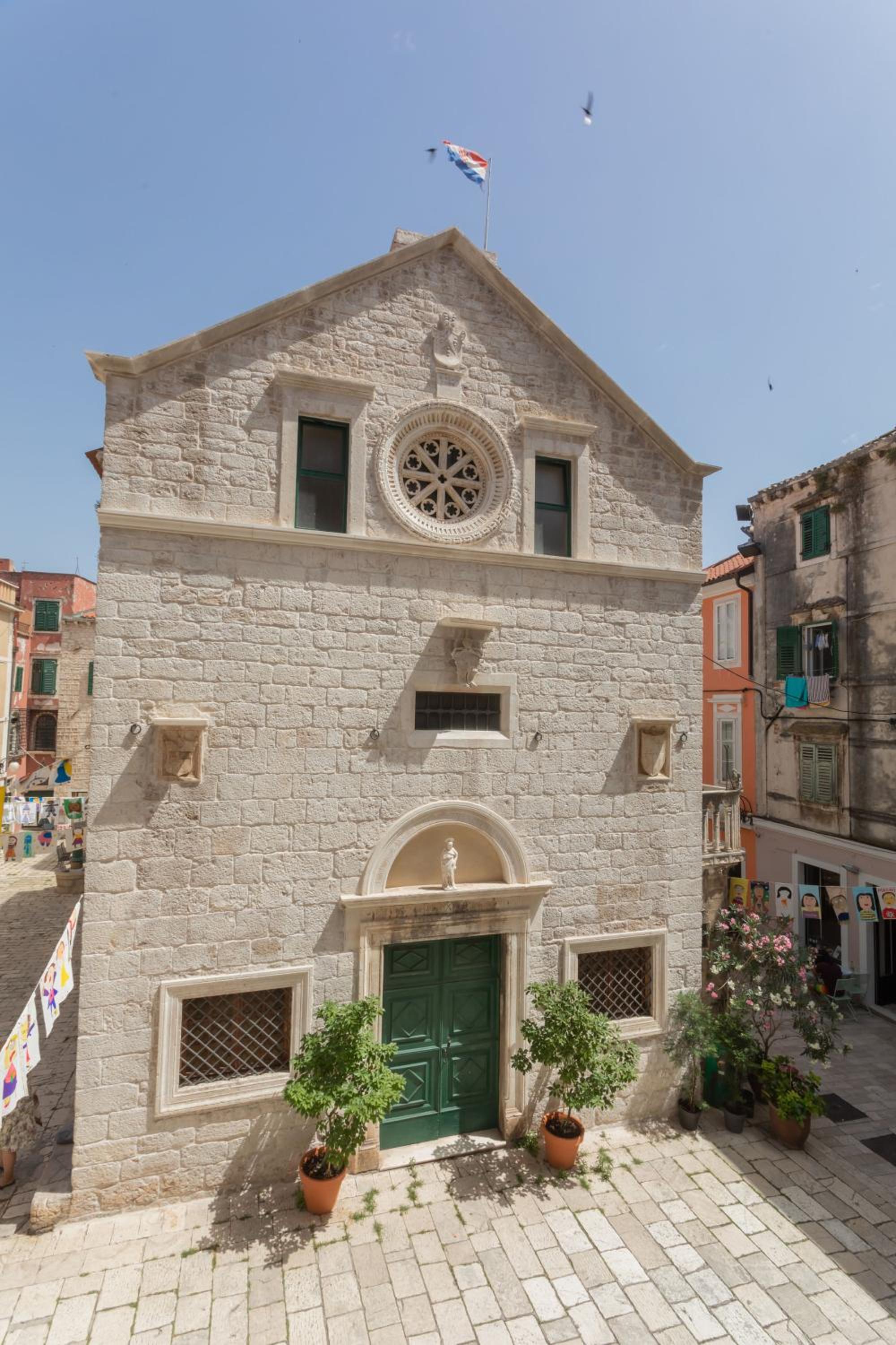 Hotel Étoile apartment - Image 1