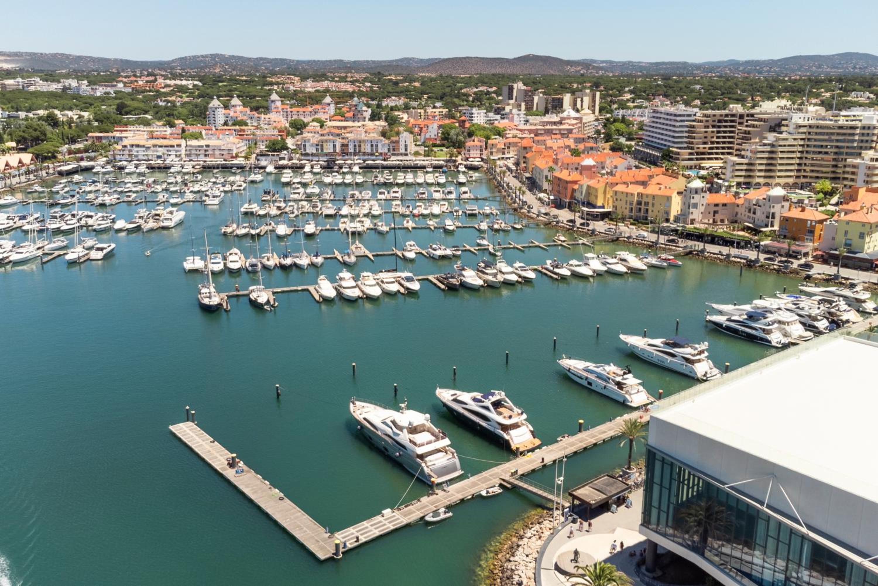CATCH - Vilamoura view 4