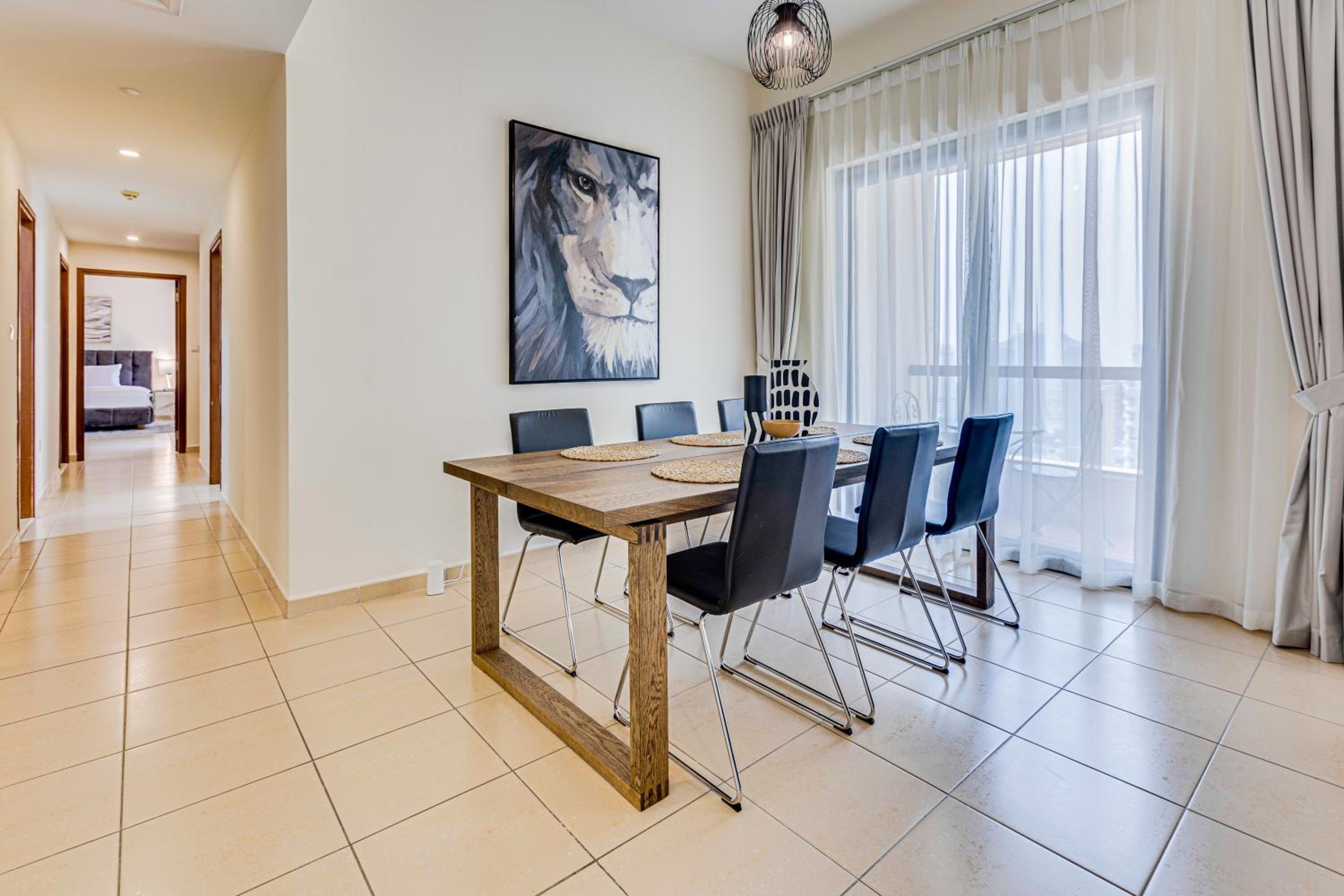Wonderful apartment near The Beach Sadaf JBR
