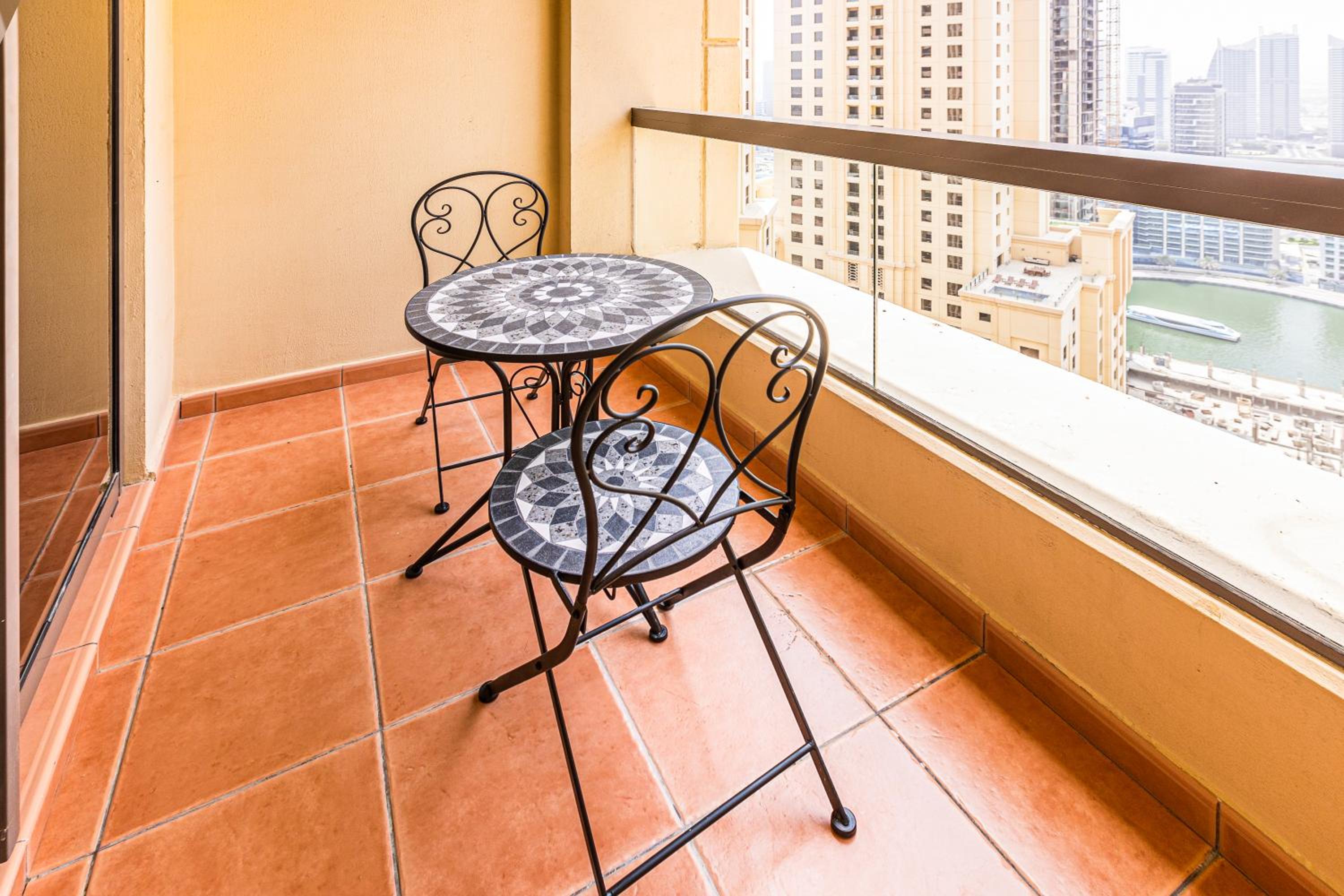 Wonderful apartment near The Beach Sadaf JBR